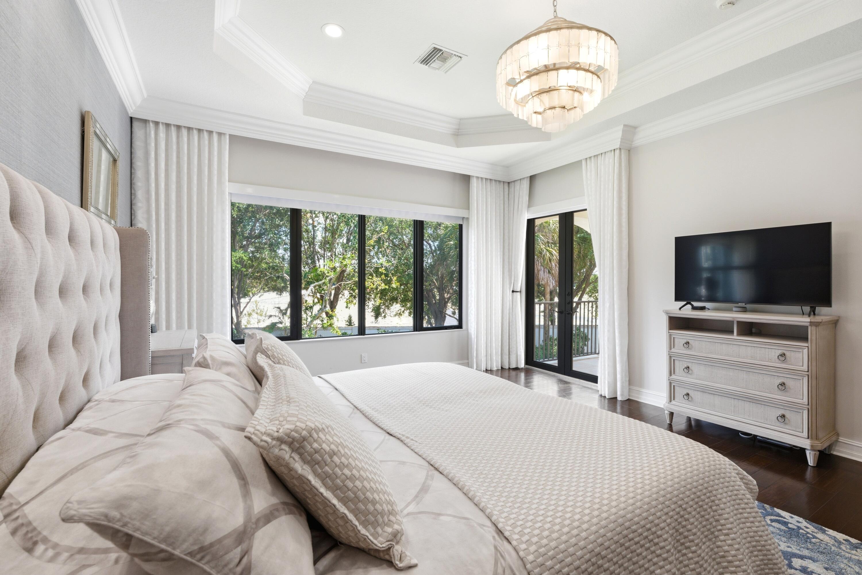 OAKS AT BOCA RATON - Residential