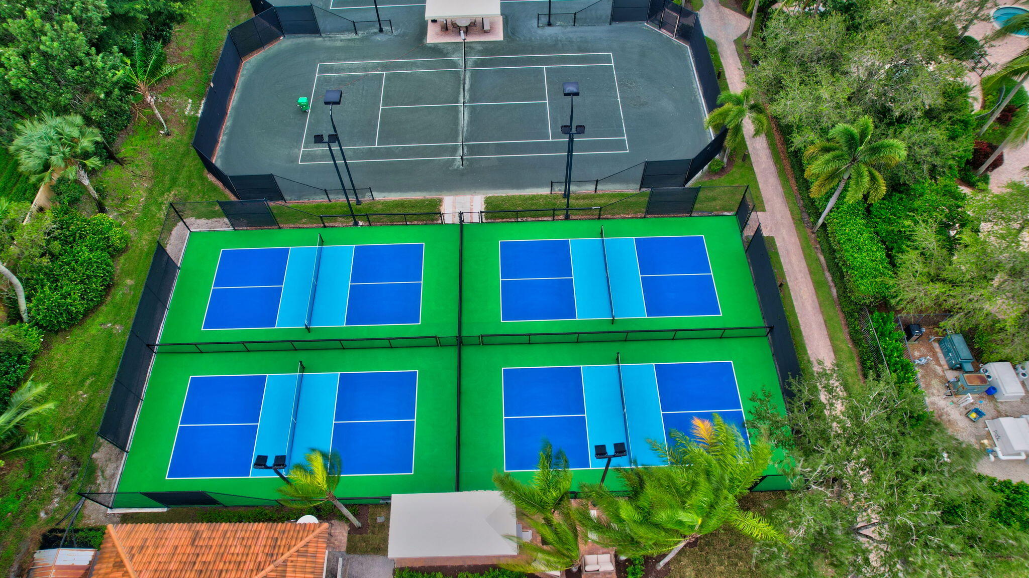 OAKS AT BOCA RATON - Residential