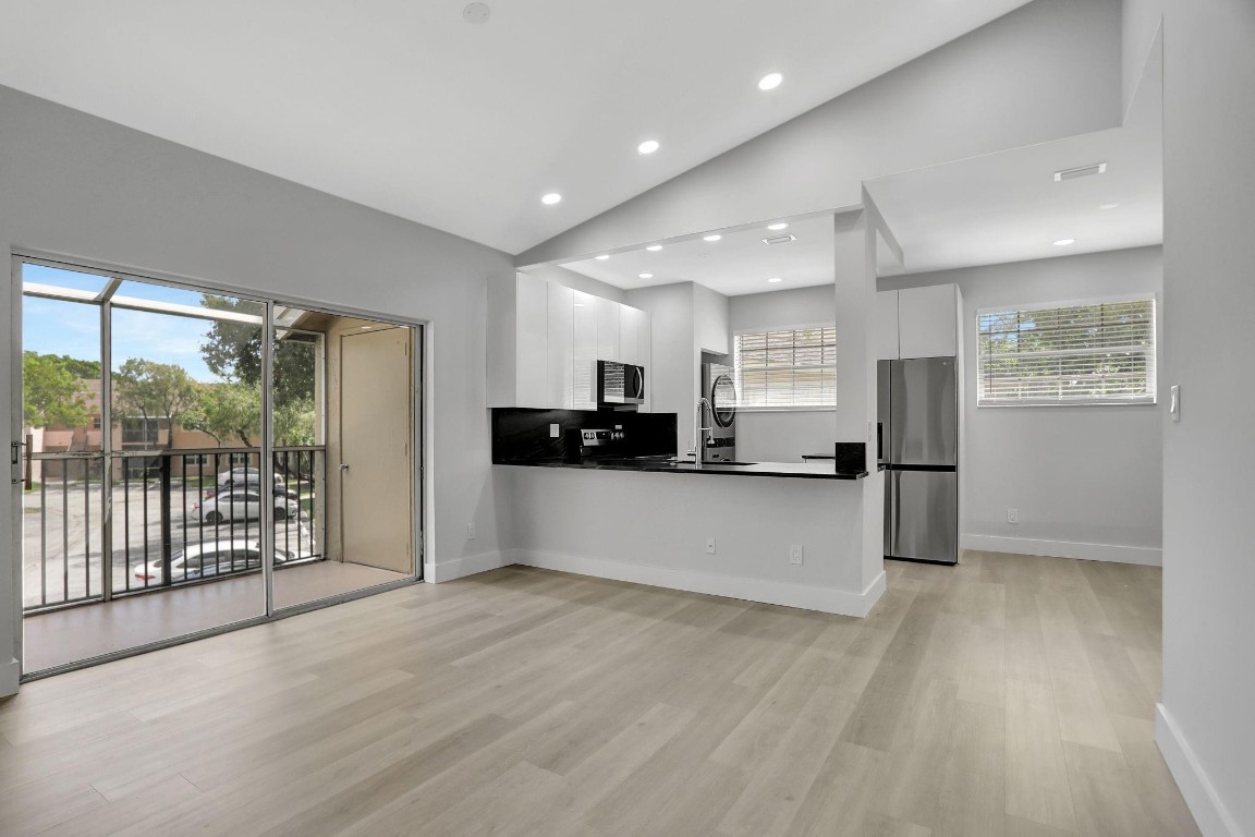 Waters Edge At Deerfield - Residential Lease