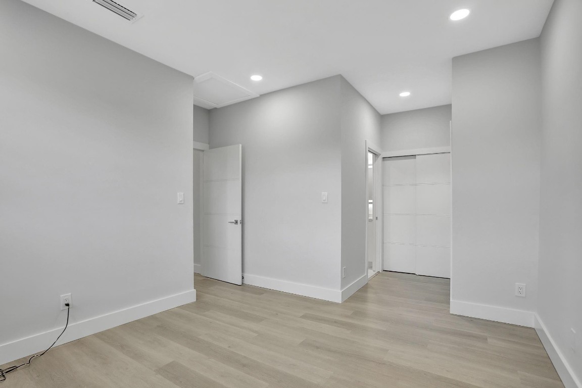 Waters Edge At Deerfield - Residential Lease