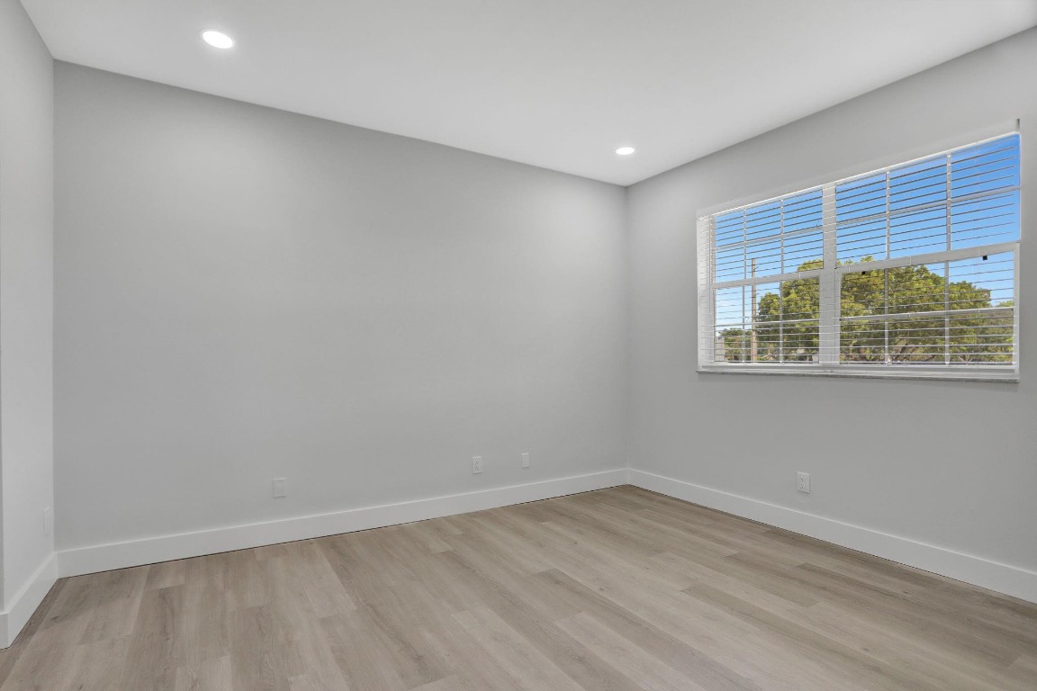 Waters Edge At Deerfield - Residential Lease