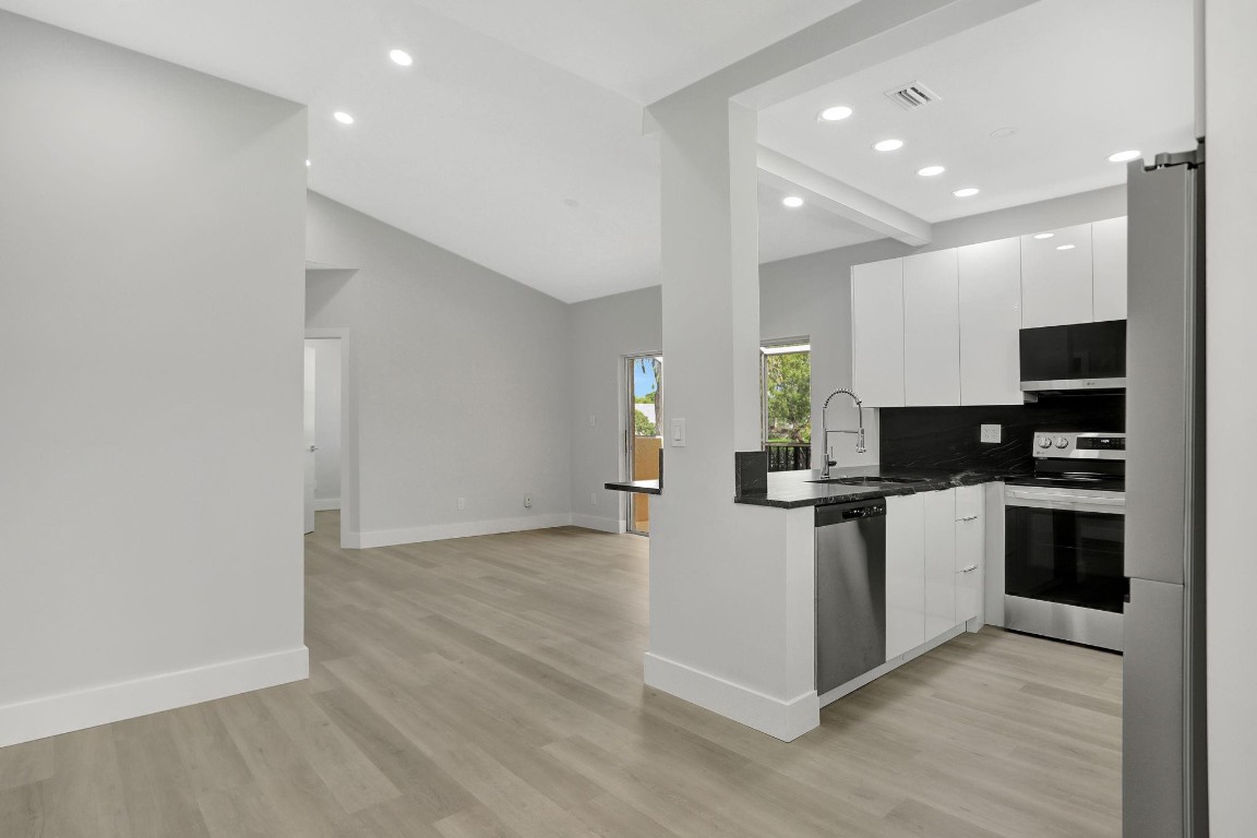 Waters Edge At Deerfield - Residential Lease