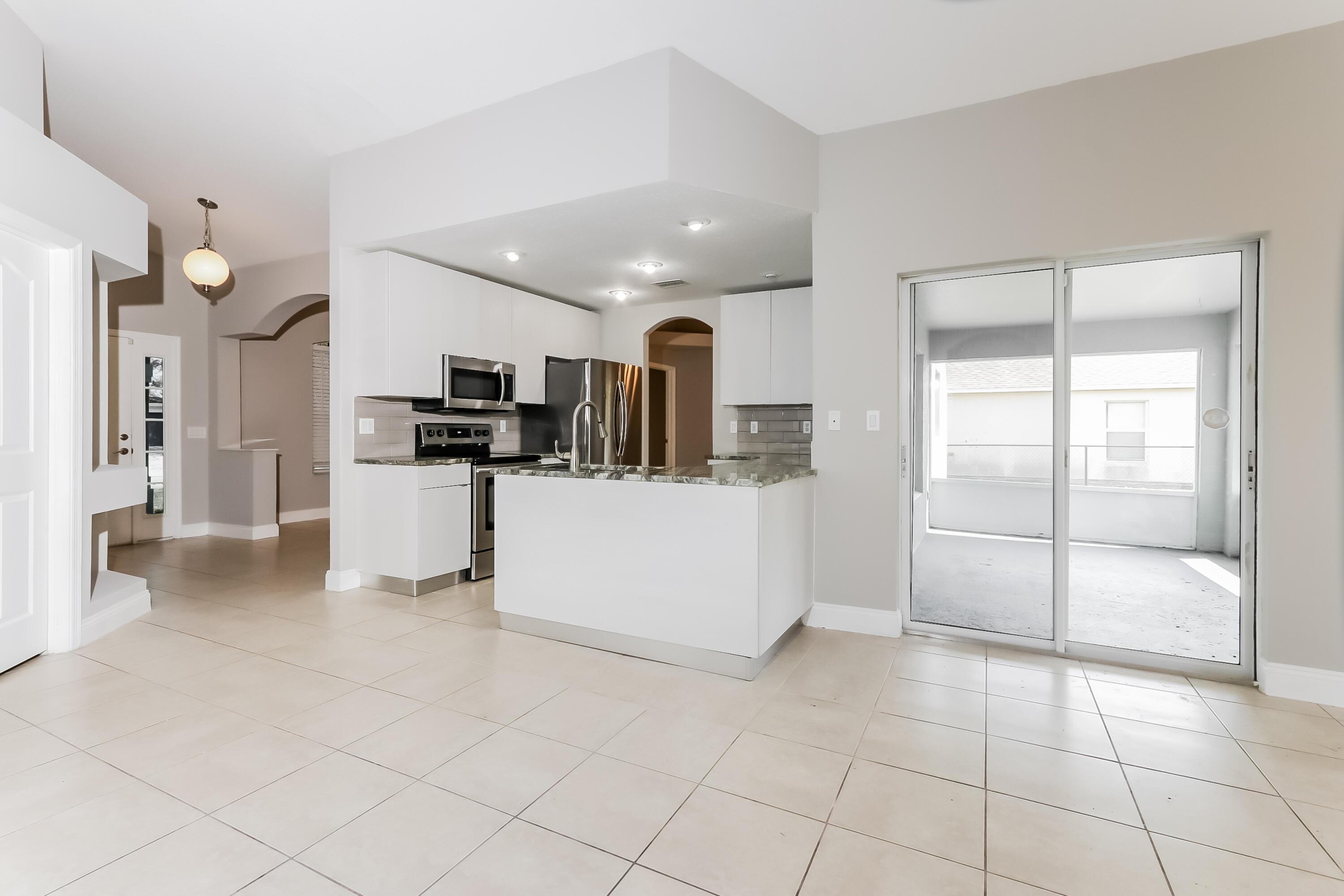 PORT ST LUCIE SECTION 21 - Residential Lease