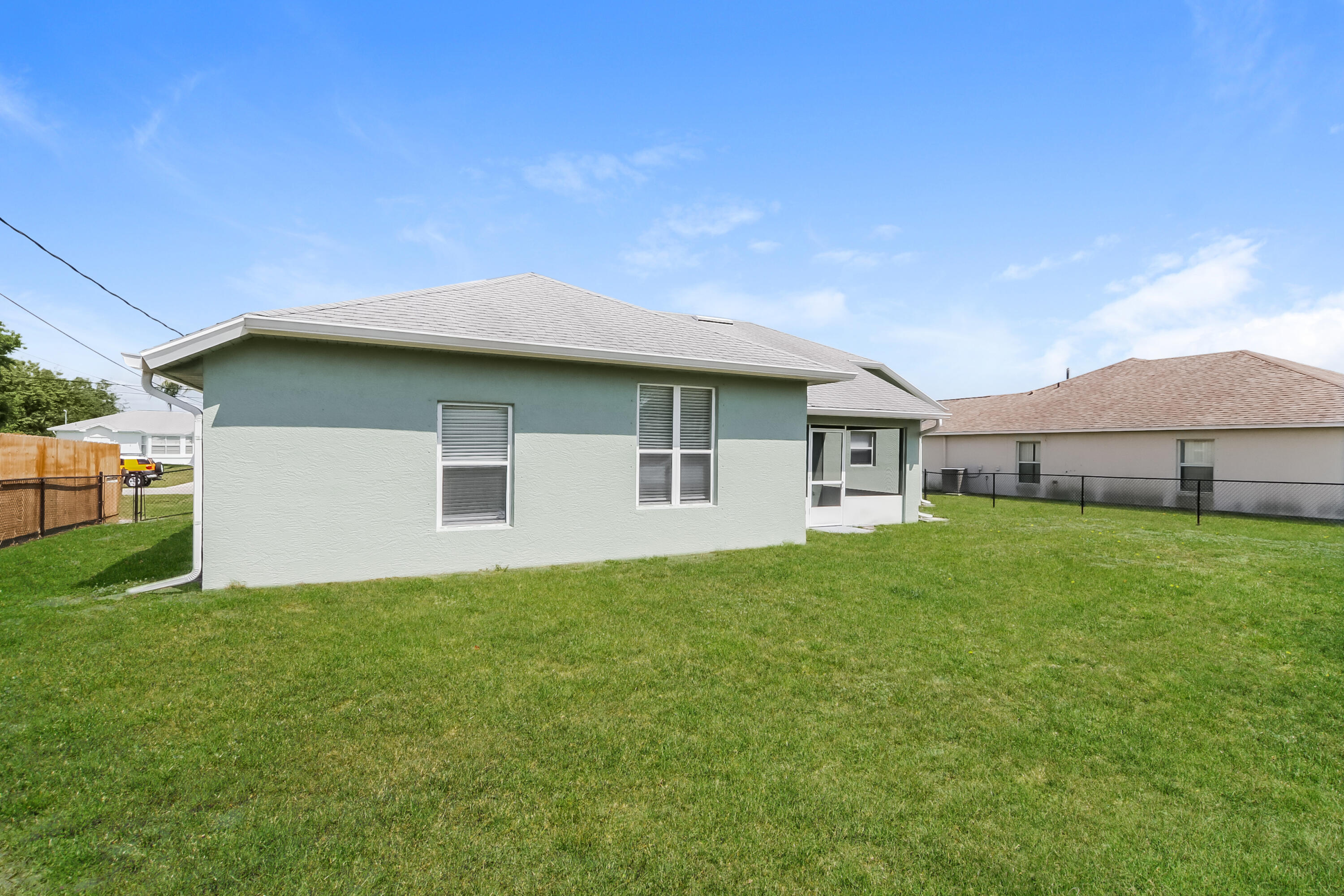 PORT ST LUCIE SECTION 21 - Residential Lease