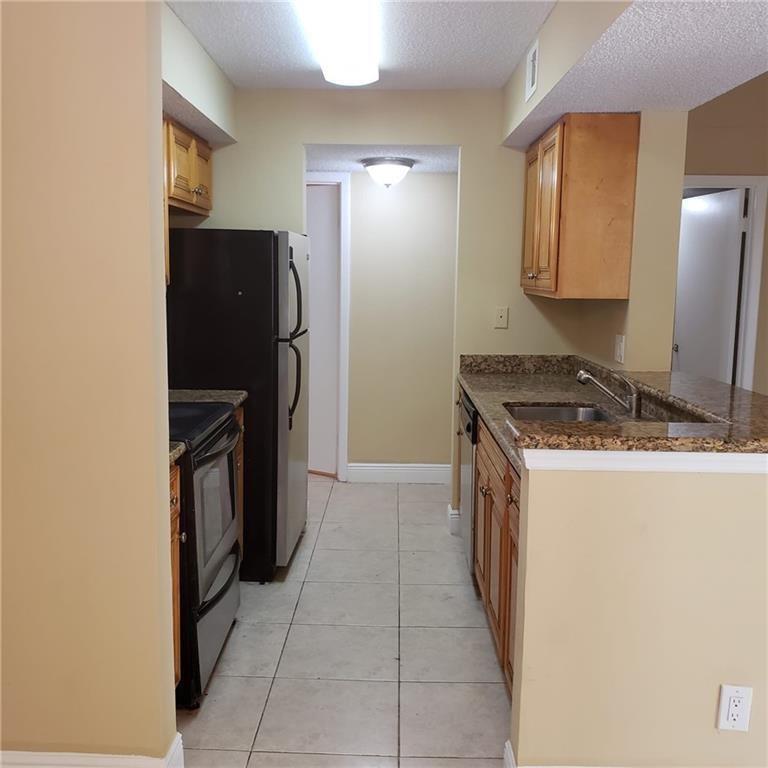 5612 Rock Island Rd 165