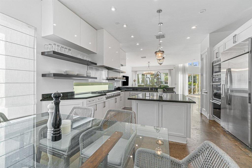 BOCA MARINA - Residential