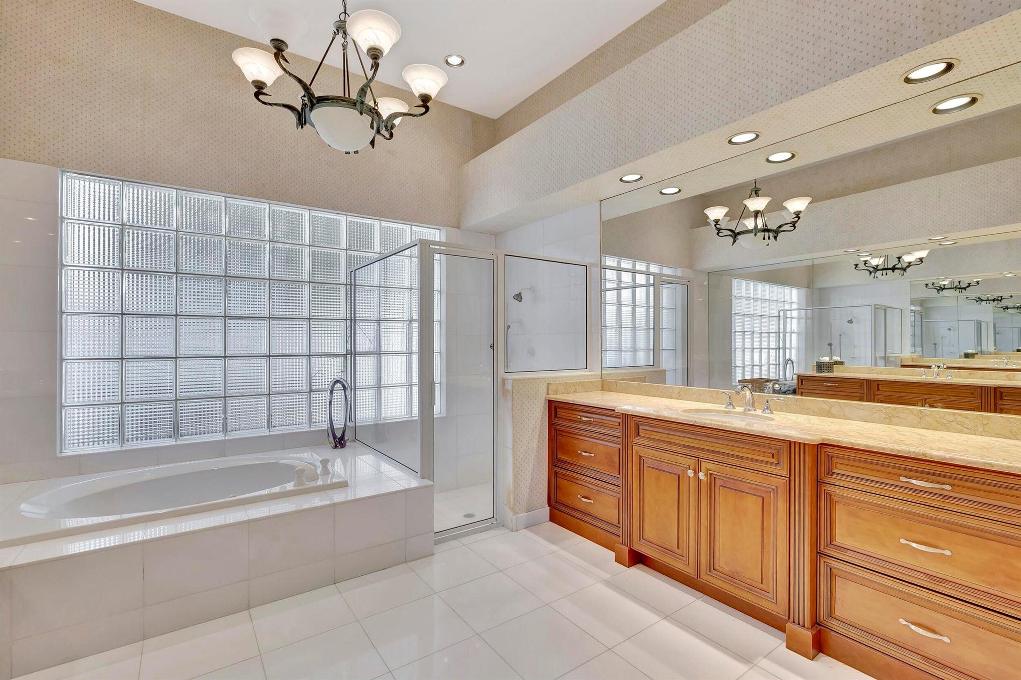 Grand Oaks - Residential