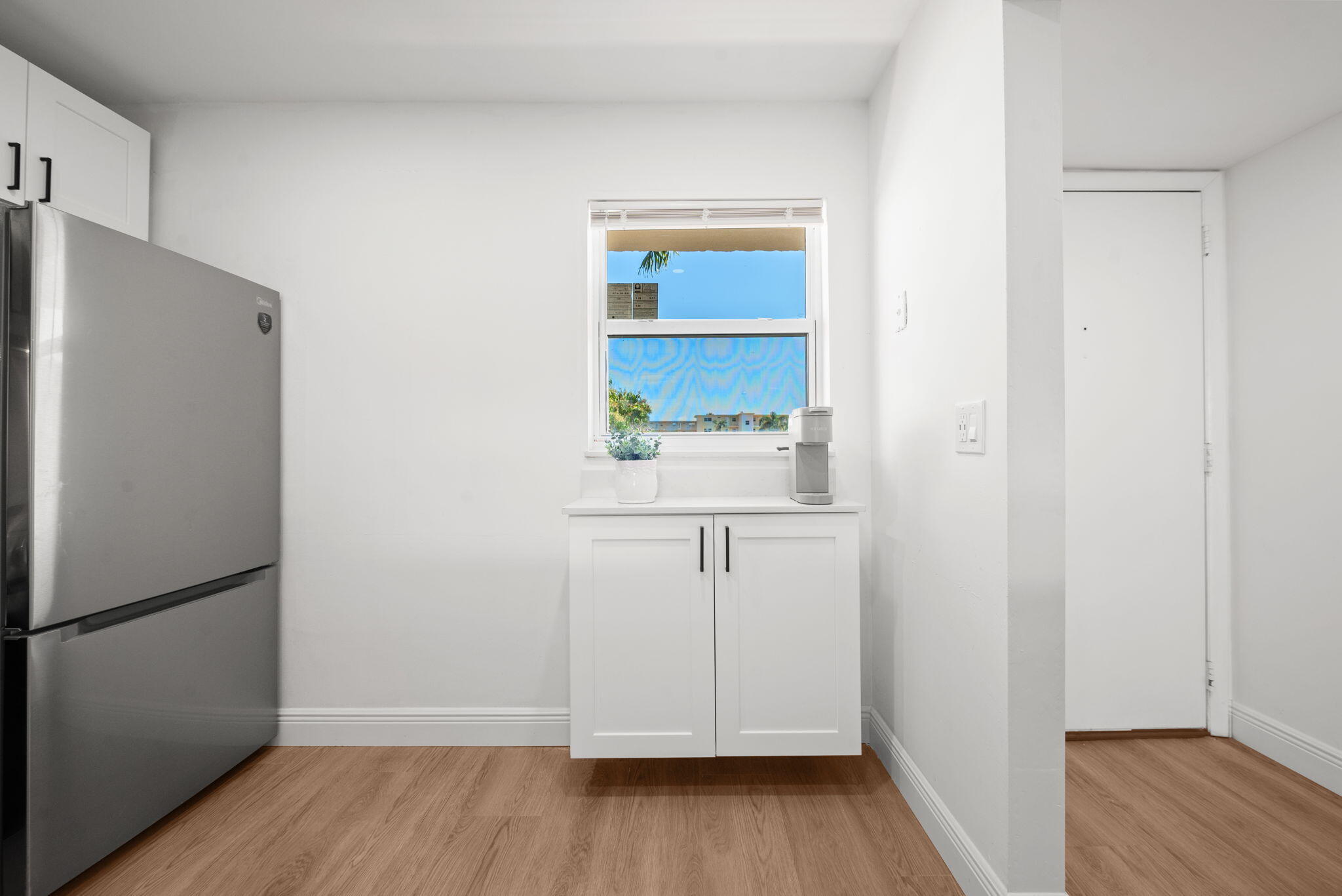 VILLAGE ROYALE ON THE GREEN CONDO - Residential