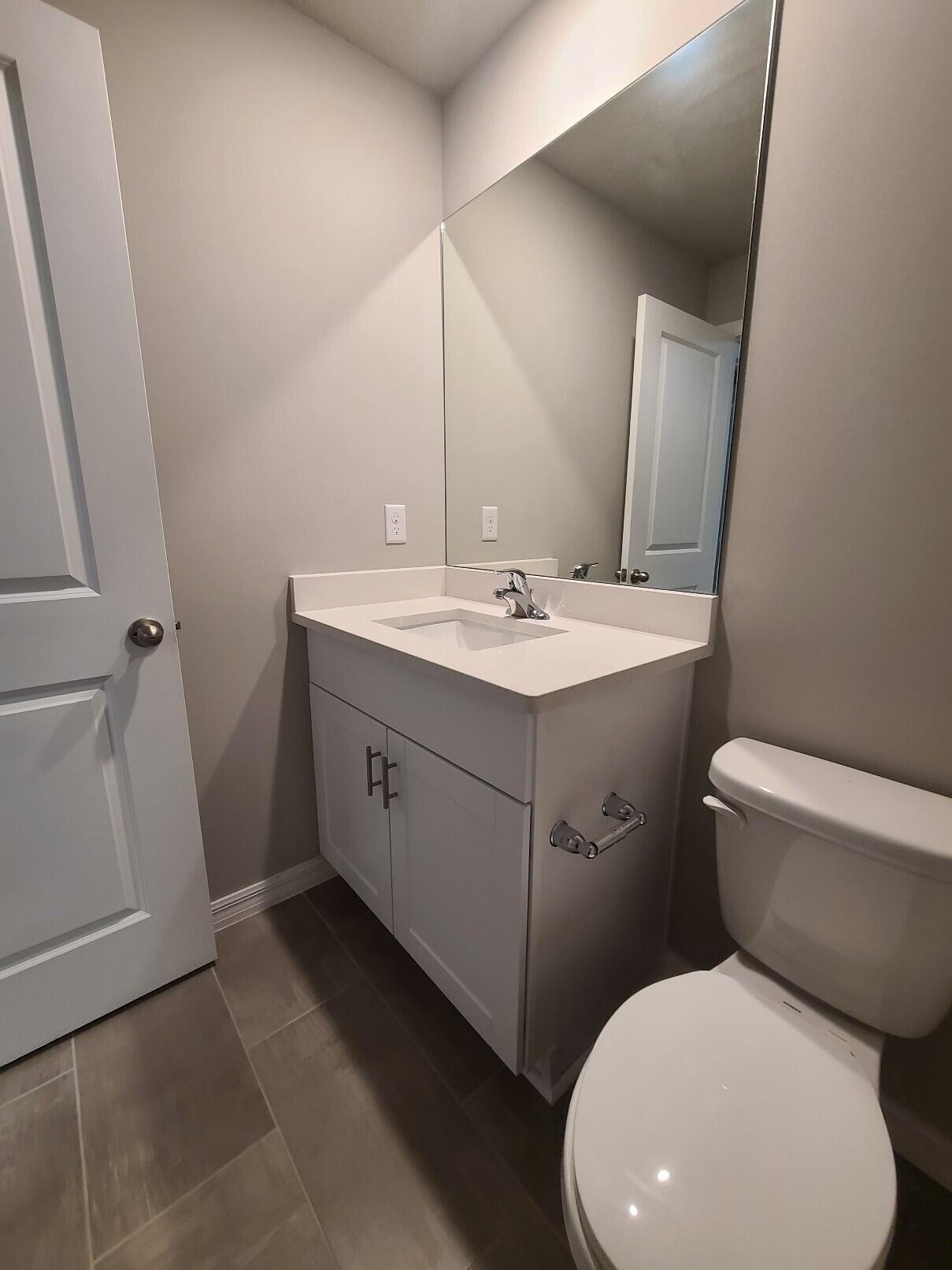 FONTANA TOWNHOMES - Residential