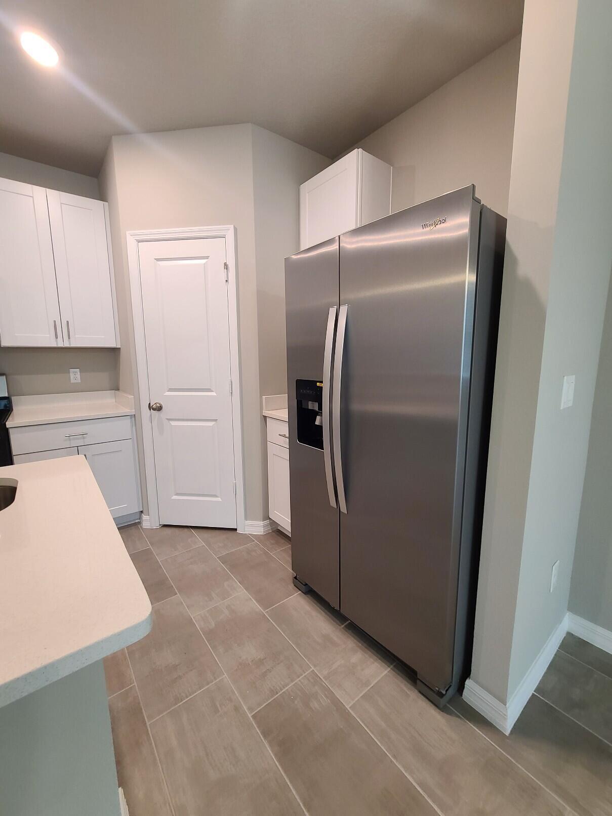 FONTANA TOWNHOMES - Residential