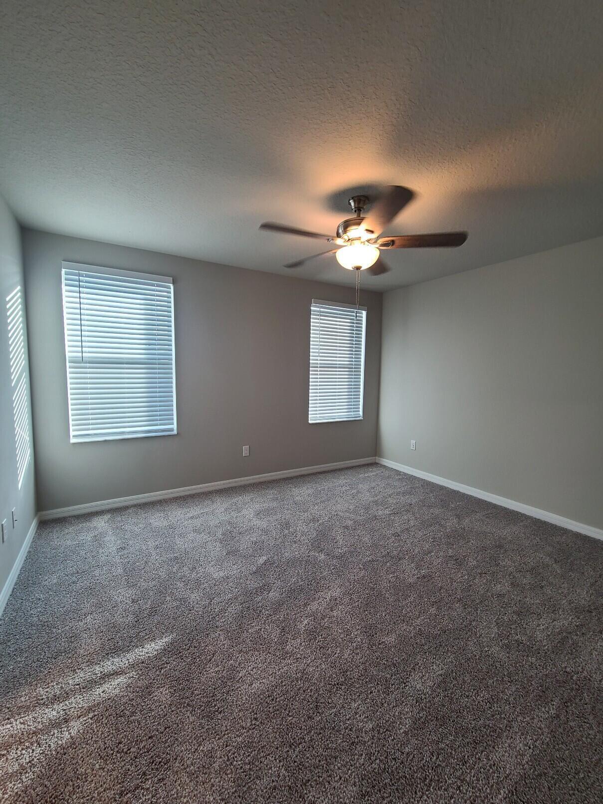 FONTANA TOWNHOMES - Residential