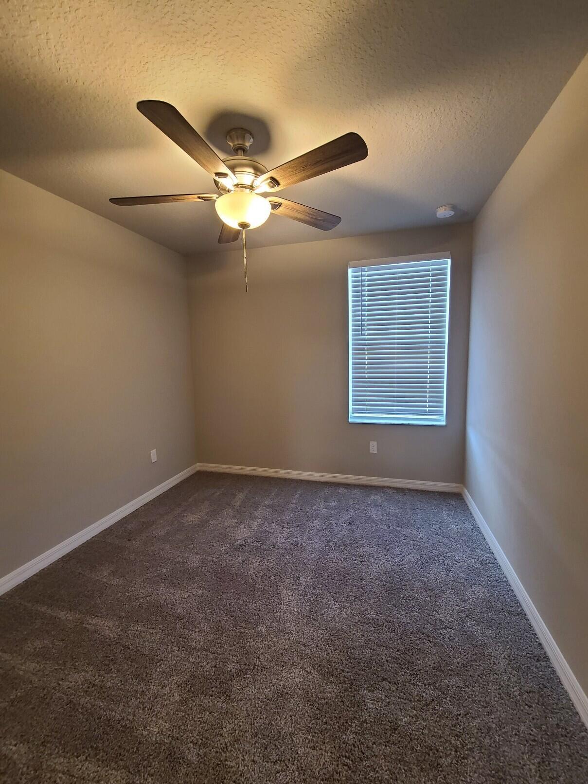 FONTANA TOWNHOMES - Residential