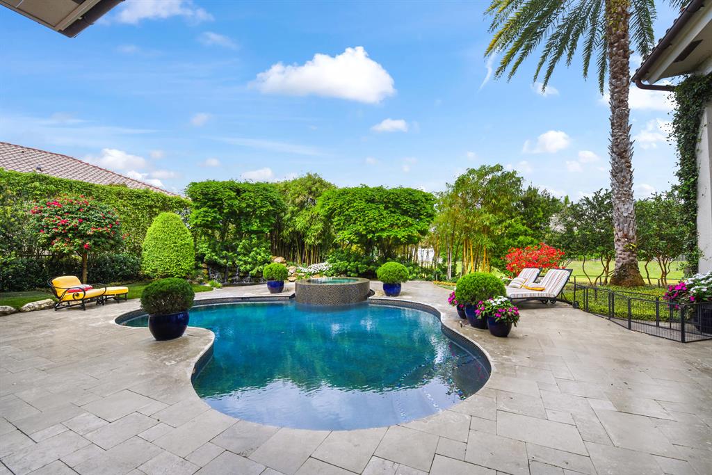 ST ANDREWS COUNTRY CLUB - Residential