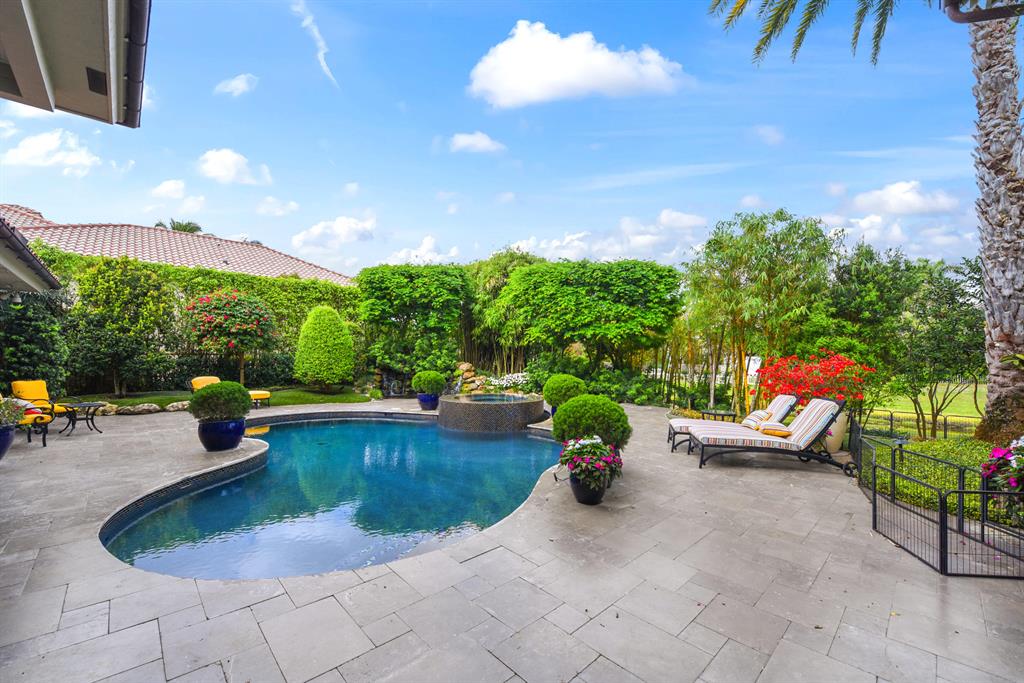 ST ANDREWS COUNTRY CLUB - Residential