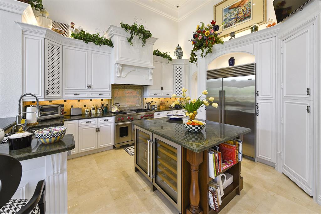 ST ANDREWS COUNTRY CLUB - Residential