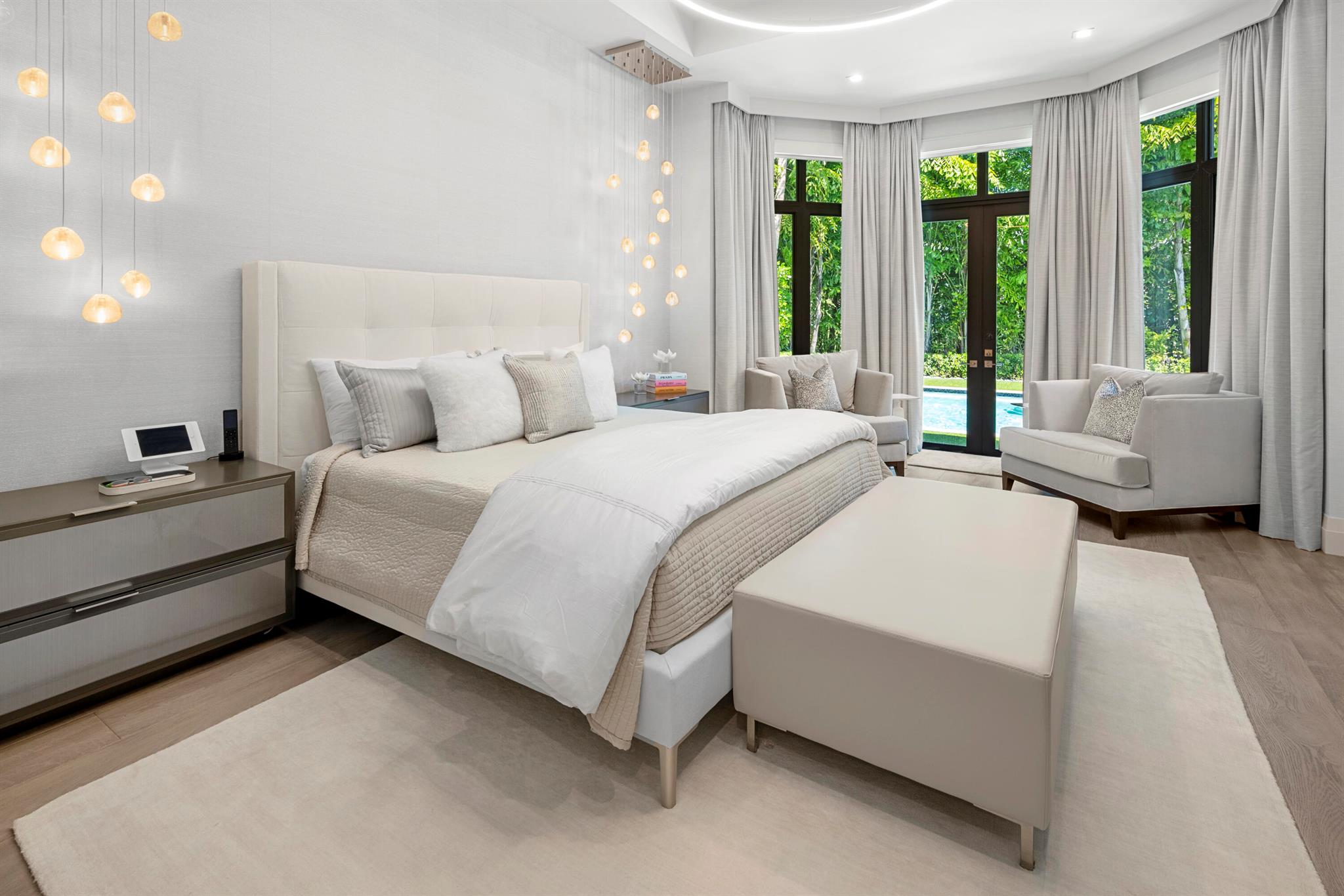 DEVON PLACE - Residential