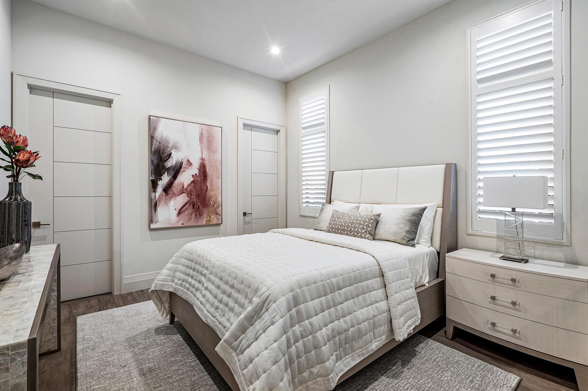 DEVON PLACE - Residential