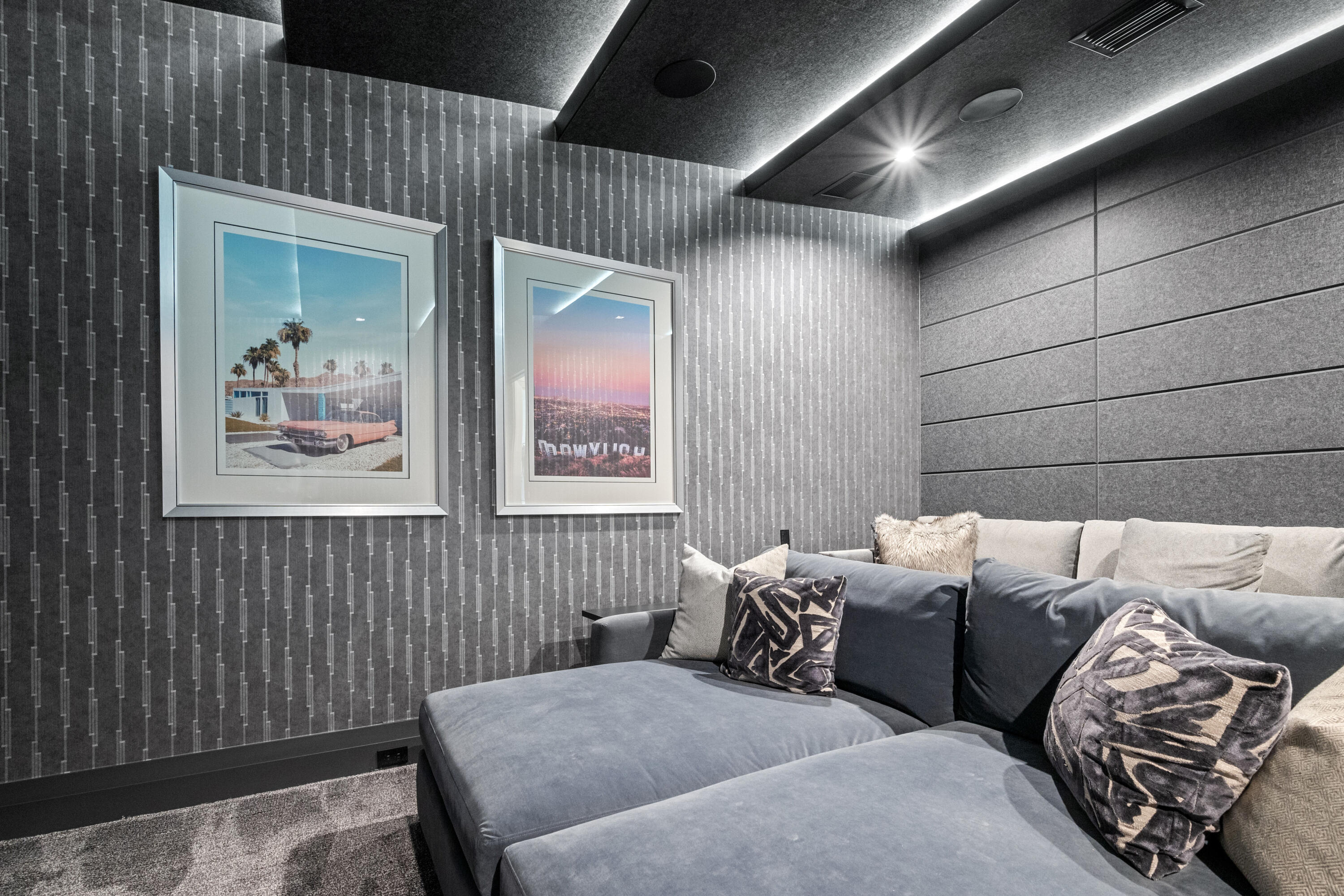 DEVON PLACE - Residential