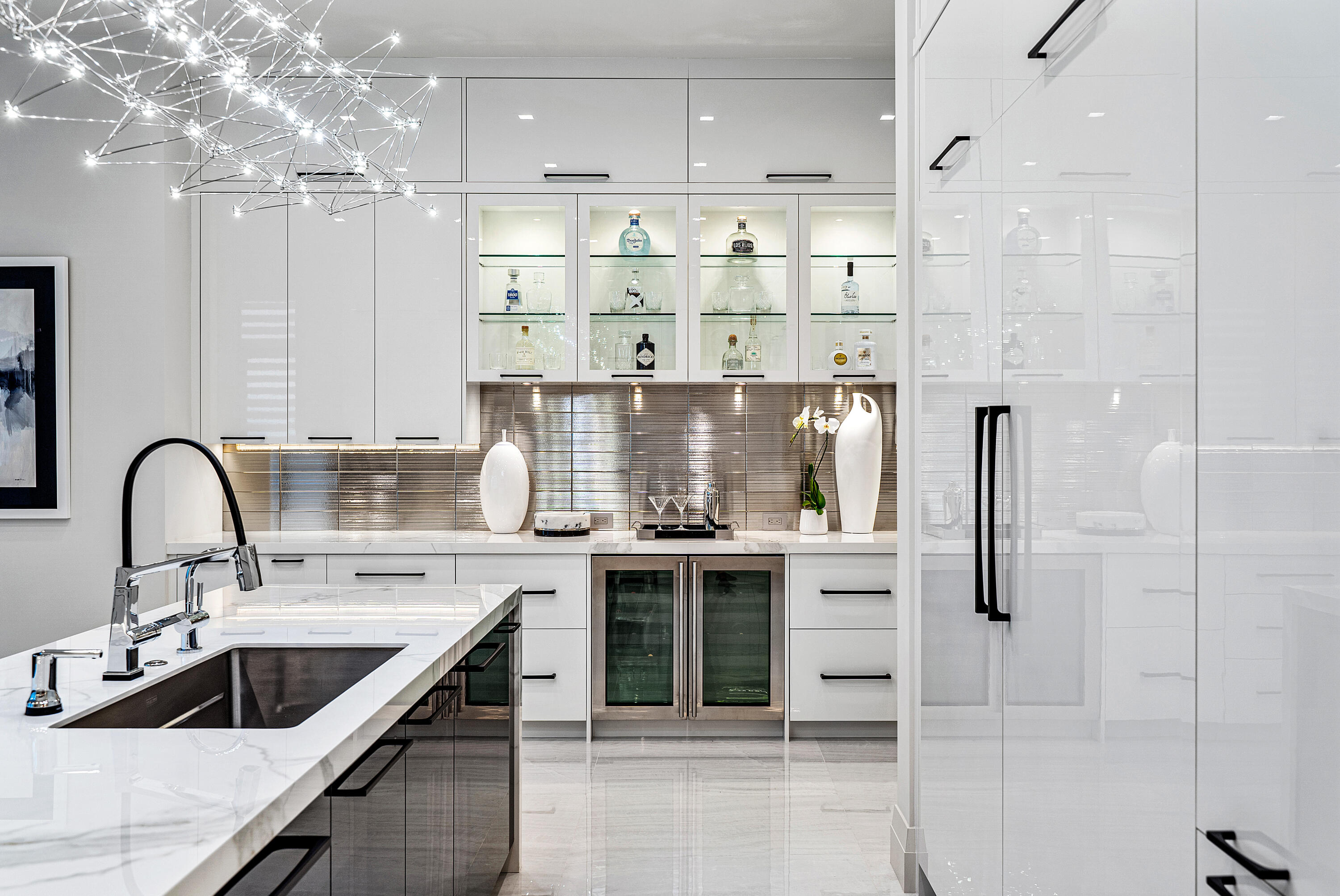 DEVON PLACE - Residential