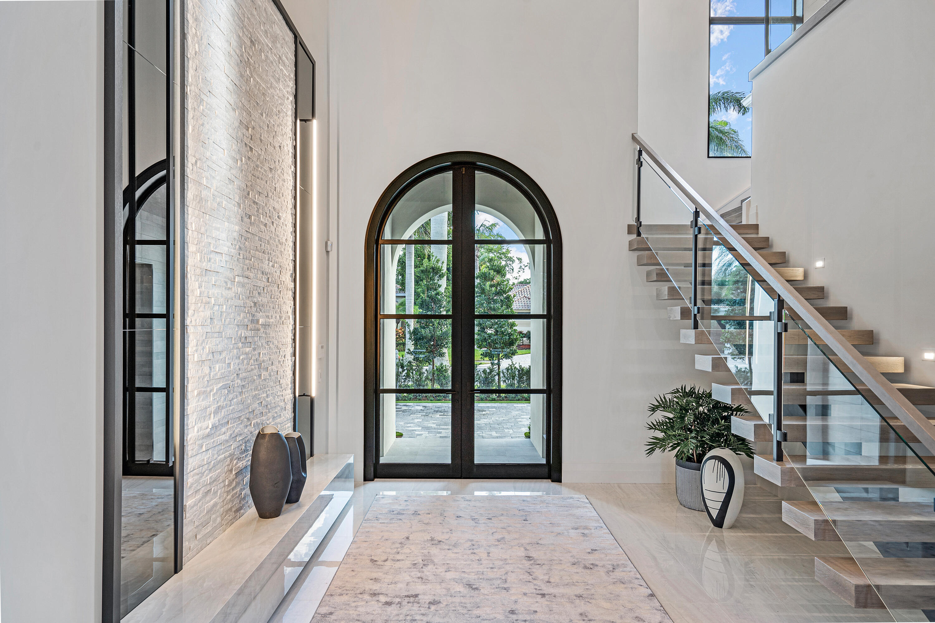 DEVON PLACE - Residential