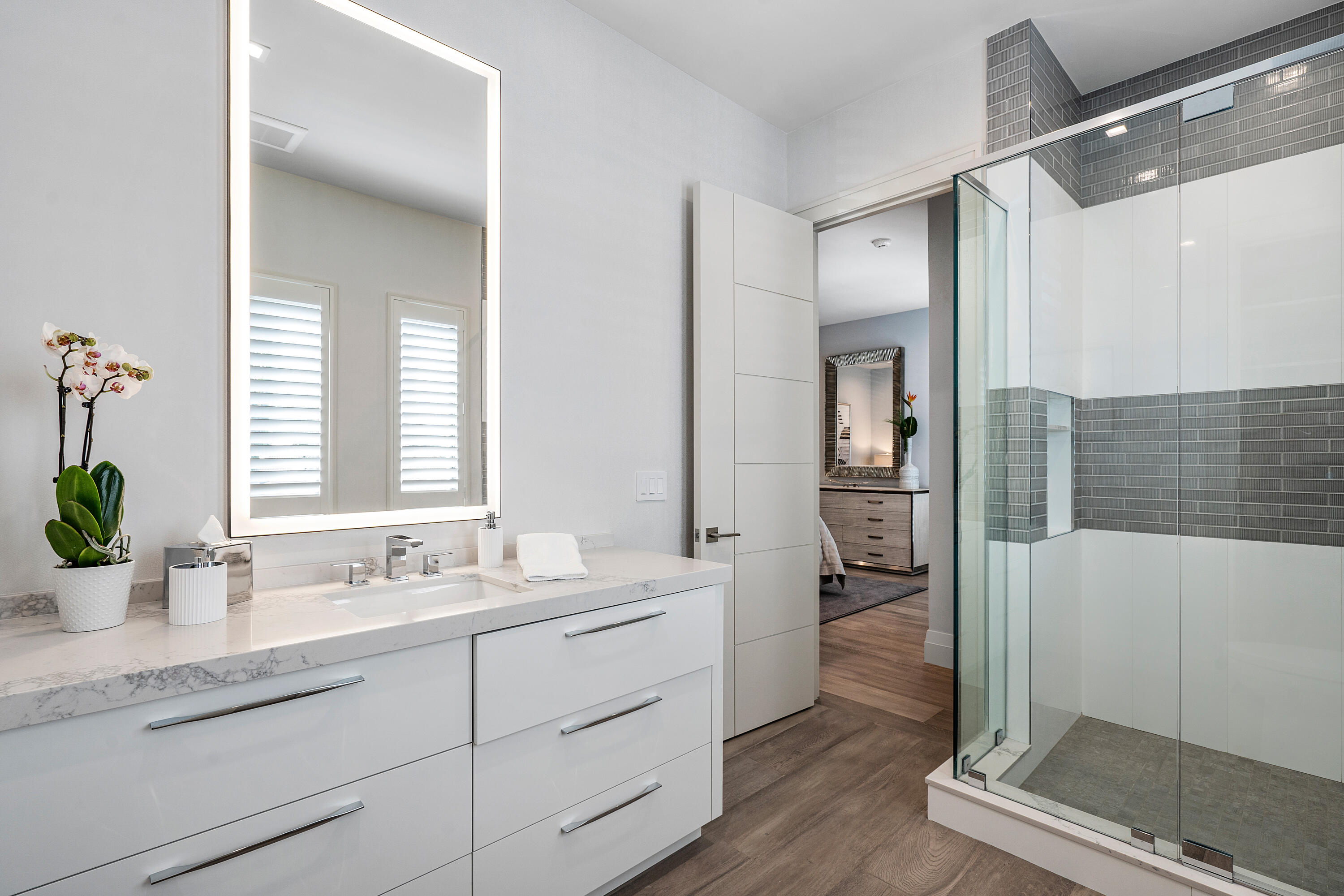 DEVON PLACE - Residential