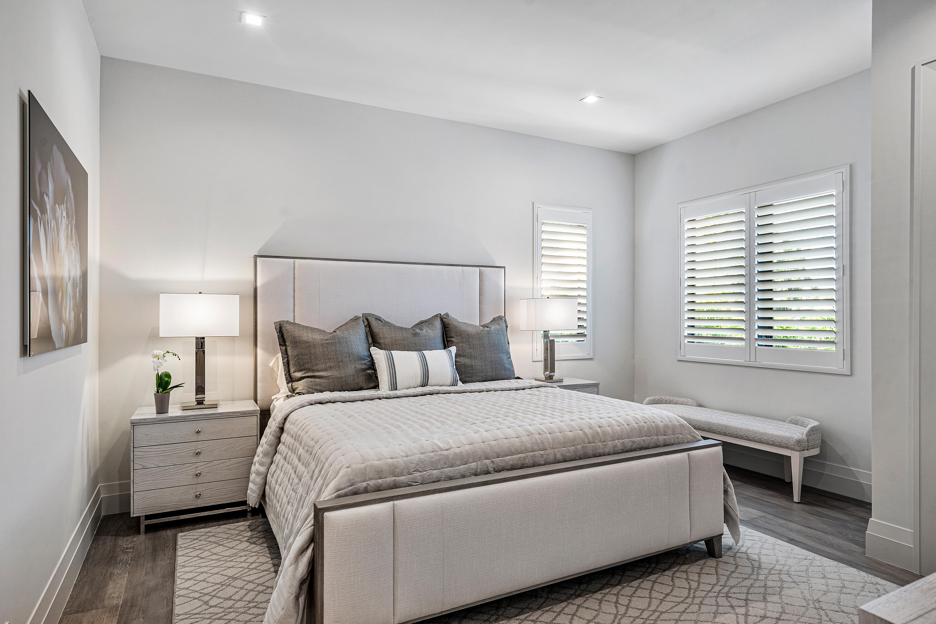 DEVON PLACE - Residential