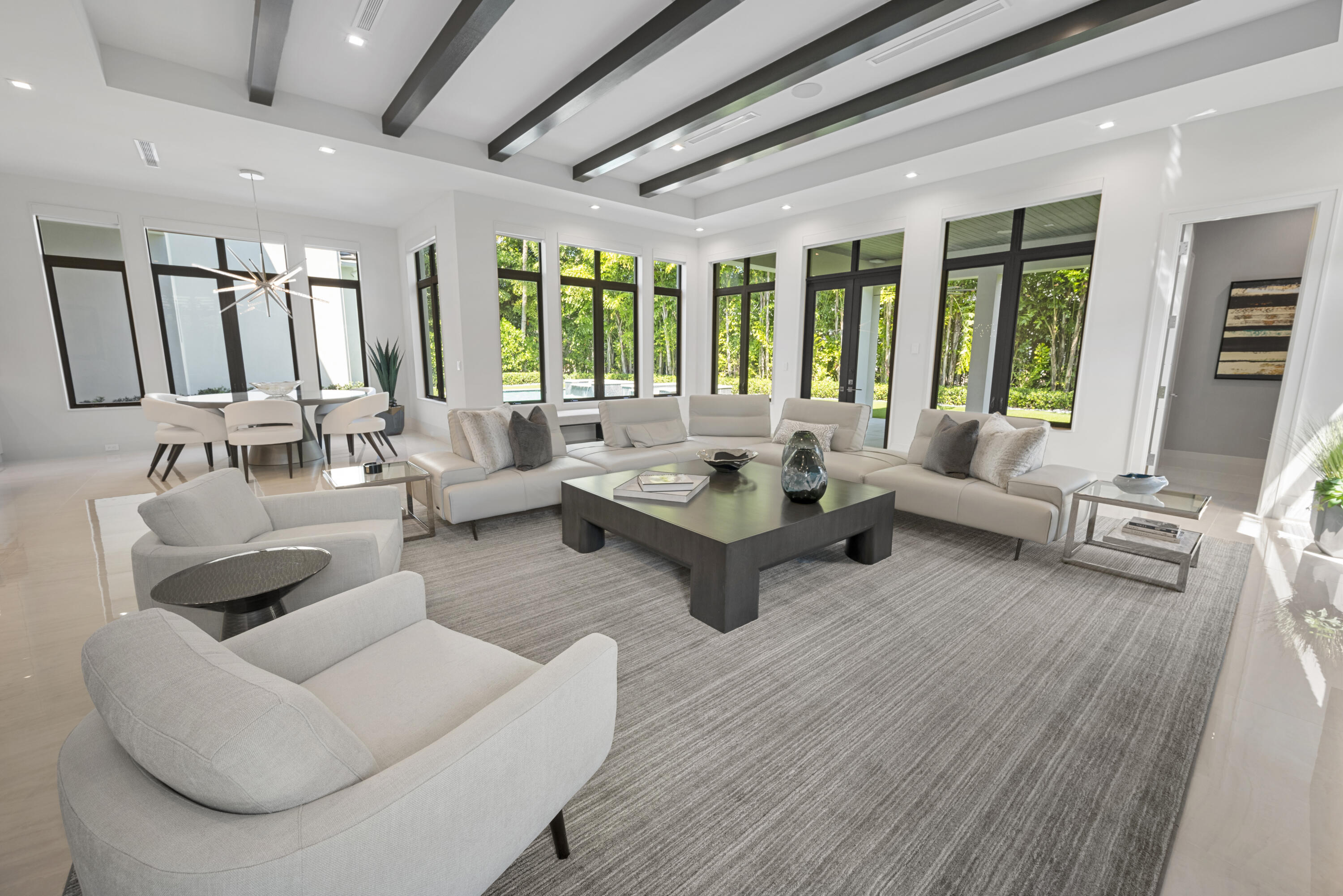 DEVON PLACE - Residential