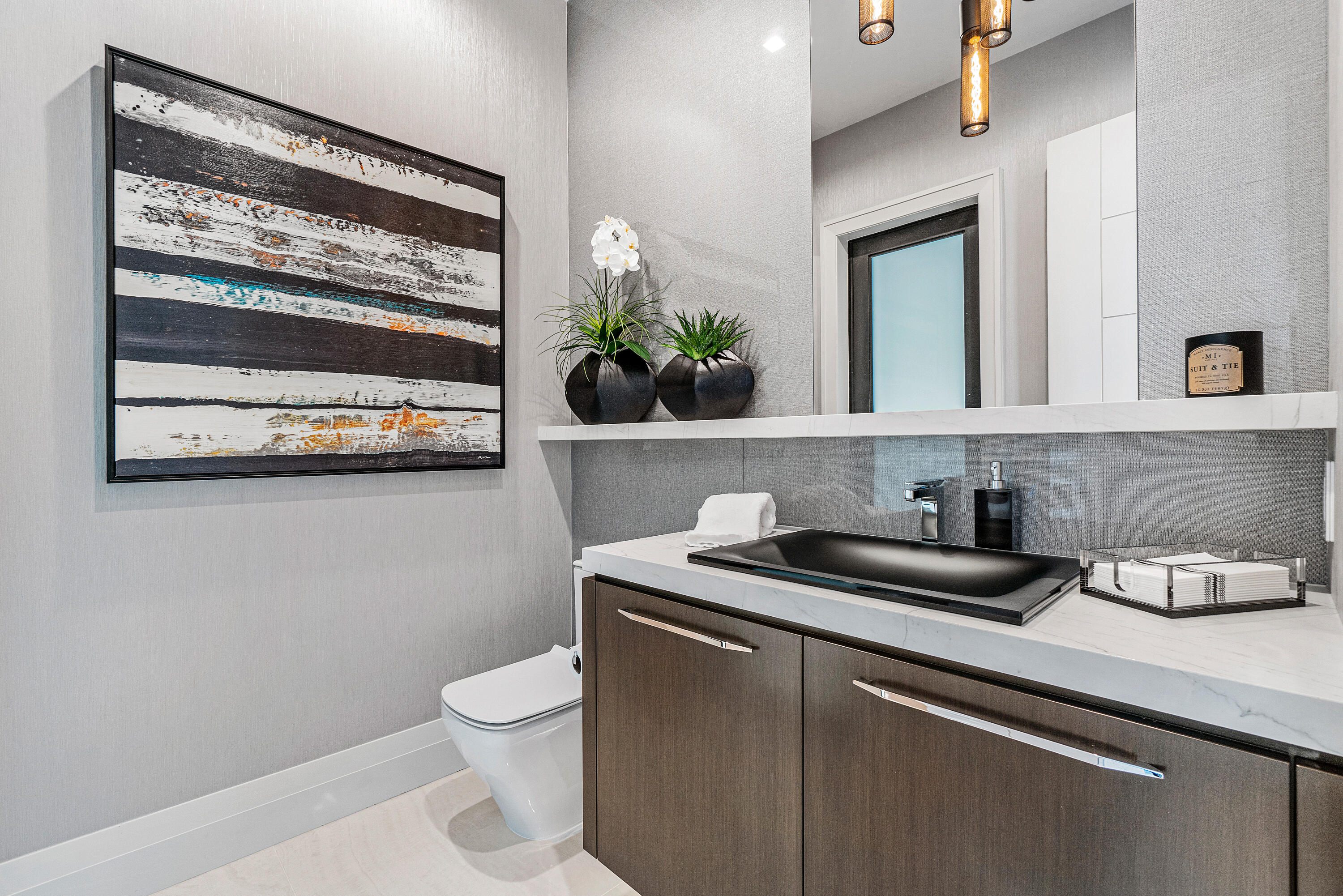 DEVON PLACE - Residential