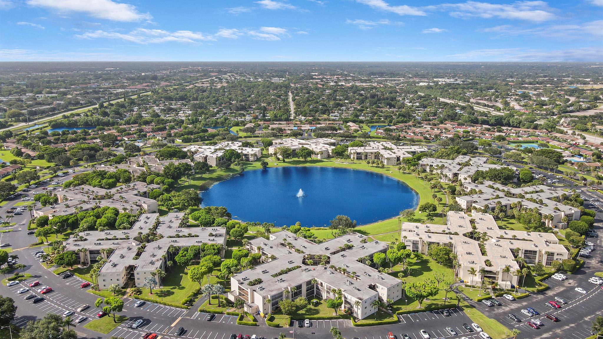 EVERGREEN CONDO - Residential