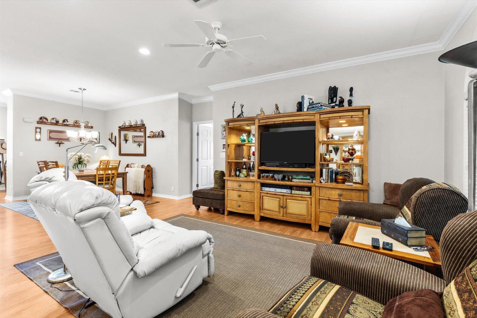 EAGLE'S RETREAT AT SAVANN - Residential