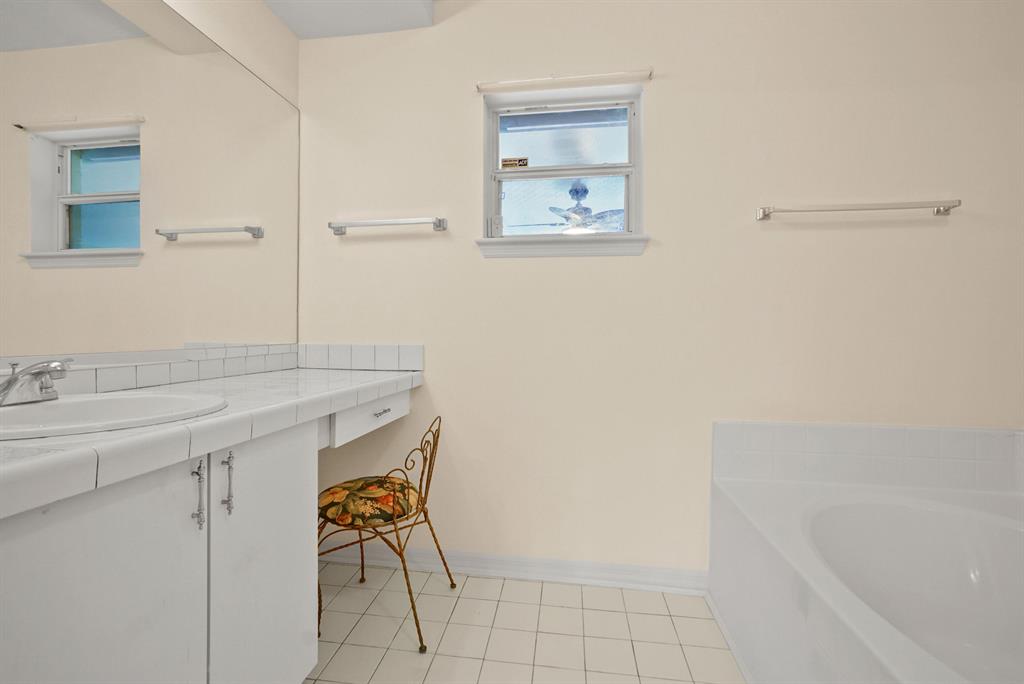 PORT ST LUCIE SECTION 22 - Residential Lease