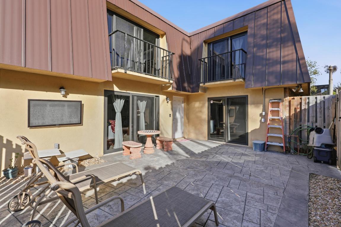 5804 SE Windsong Lane 220