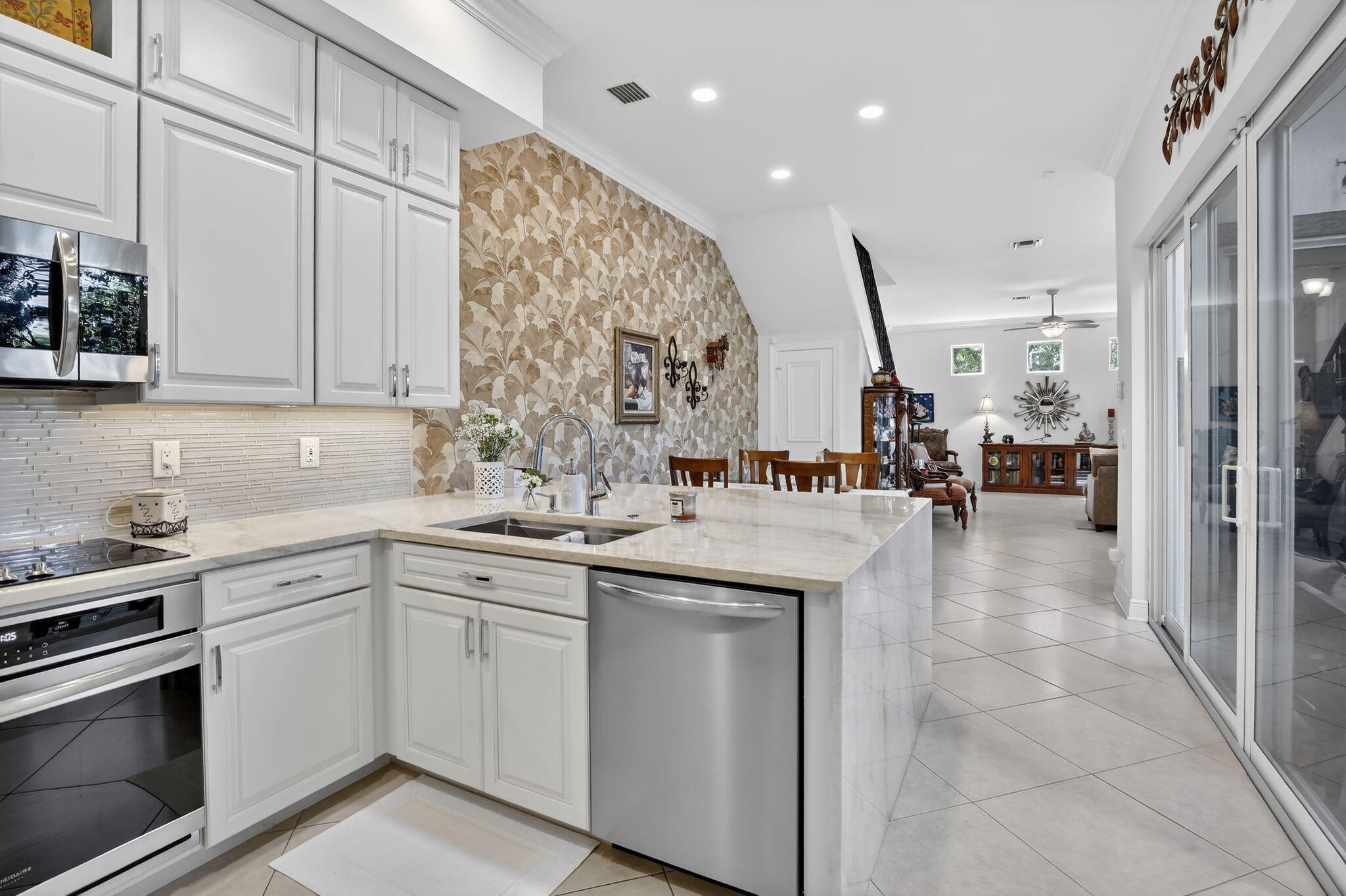 COLEE HAMMOCK - Residential