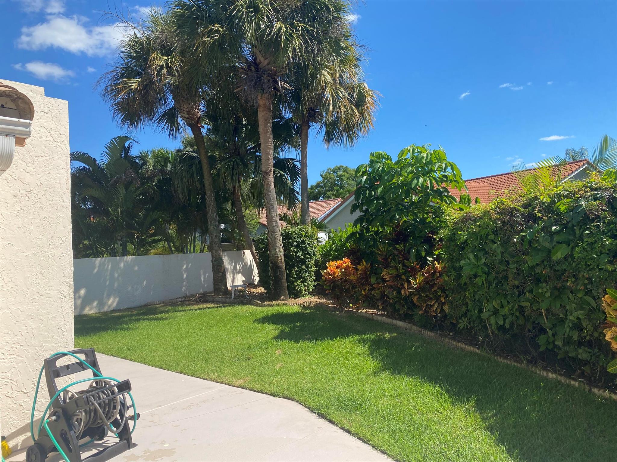 View photos, virtual tours, details... 10521 Mendocino Lane