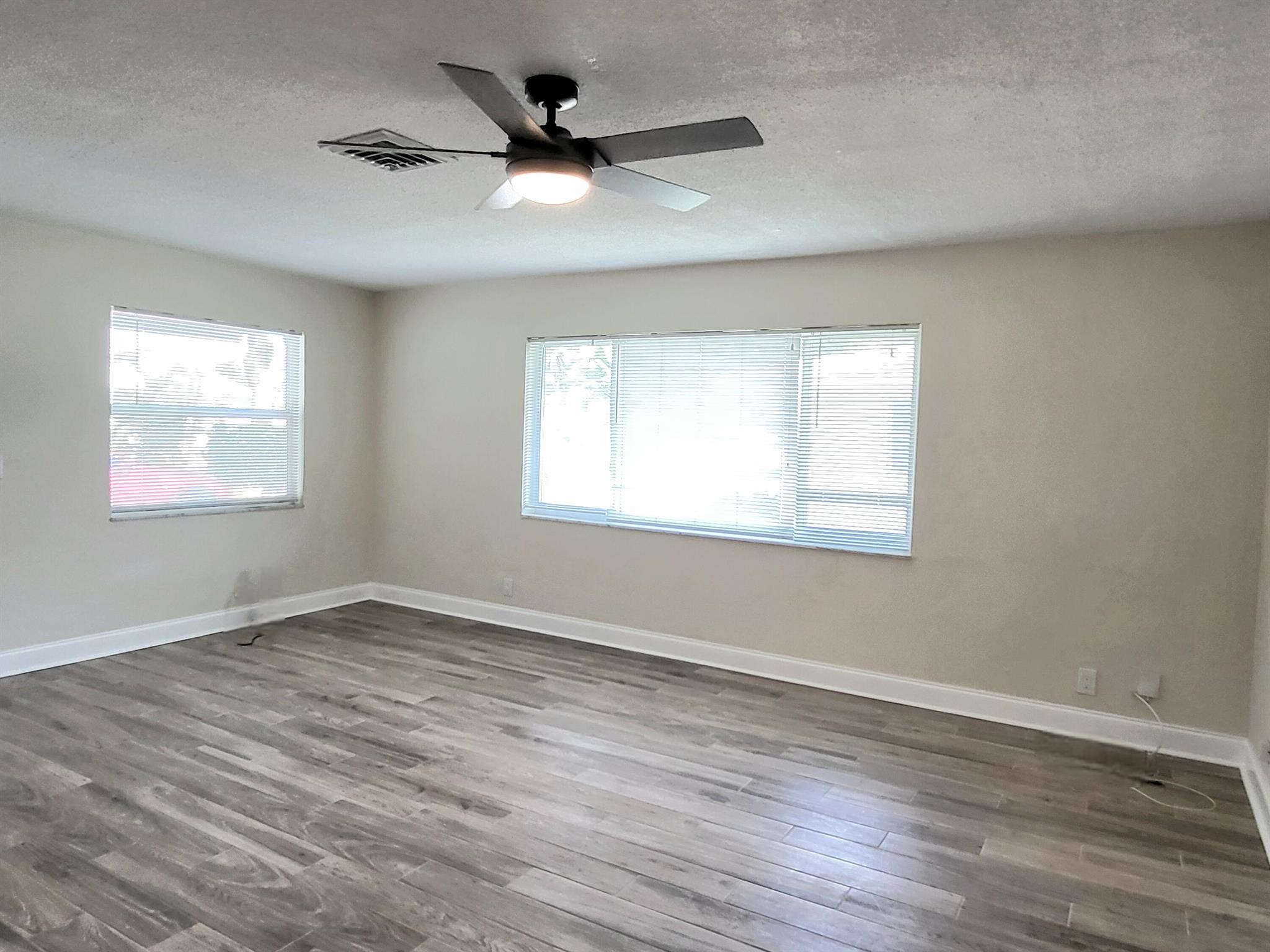 3101 Albatross Road 1