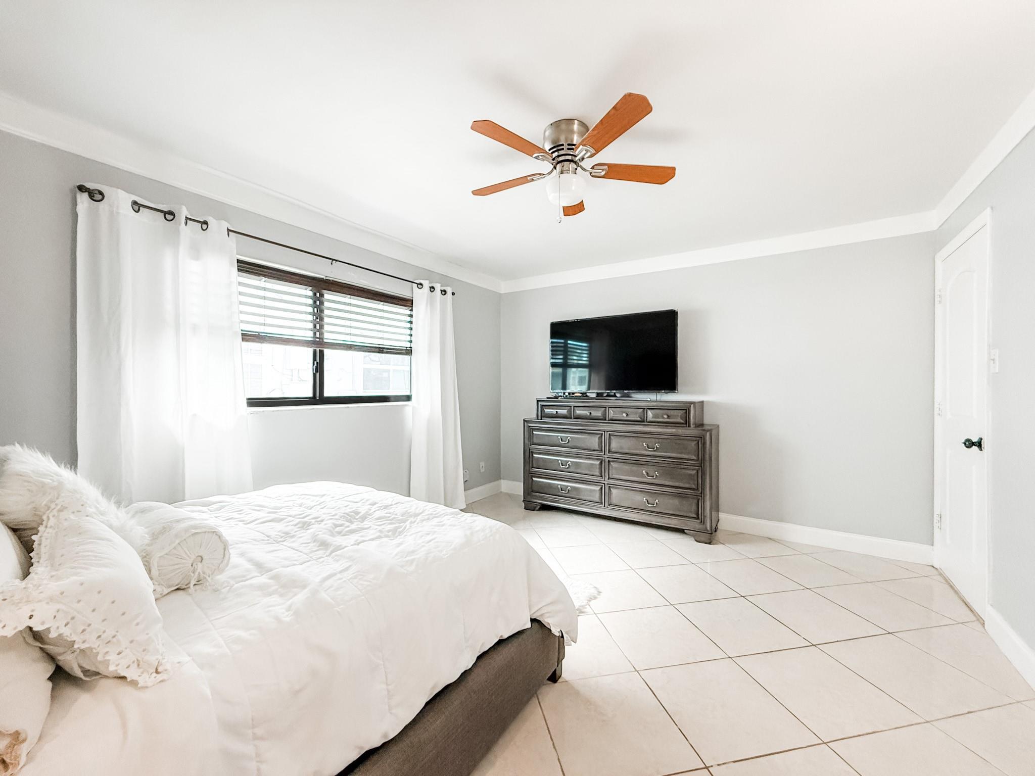 PARADISE GARDENS SEC 4 - Residential