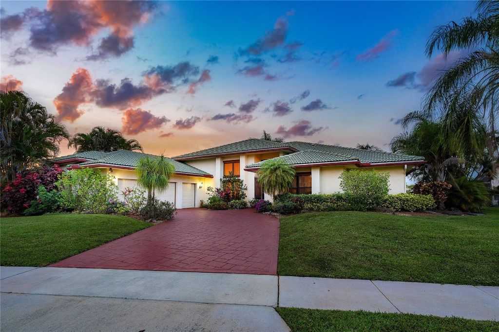 Photo of 11439 Boca Woods Lane, Boca Raton, FL 33428 (MLS # F10432871)