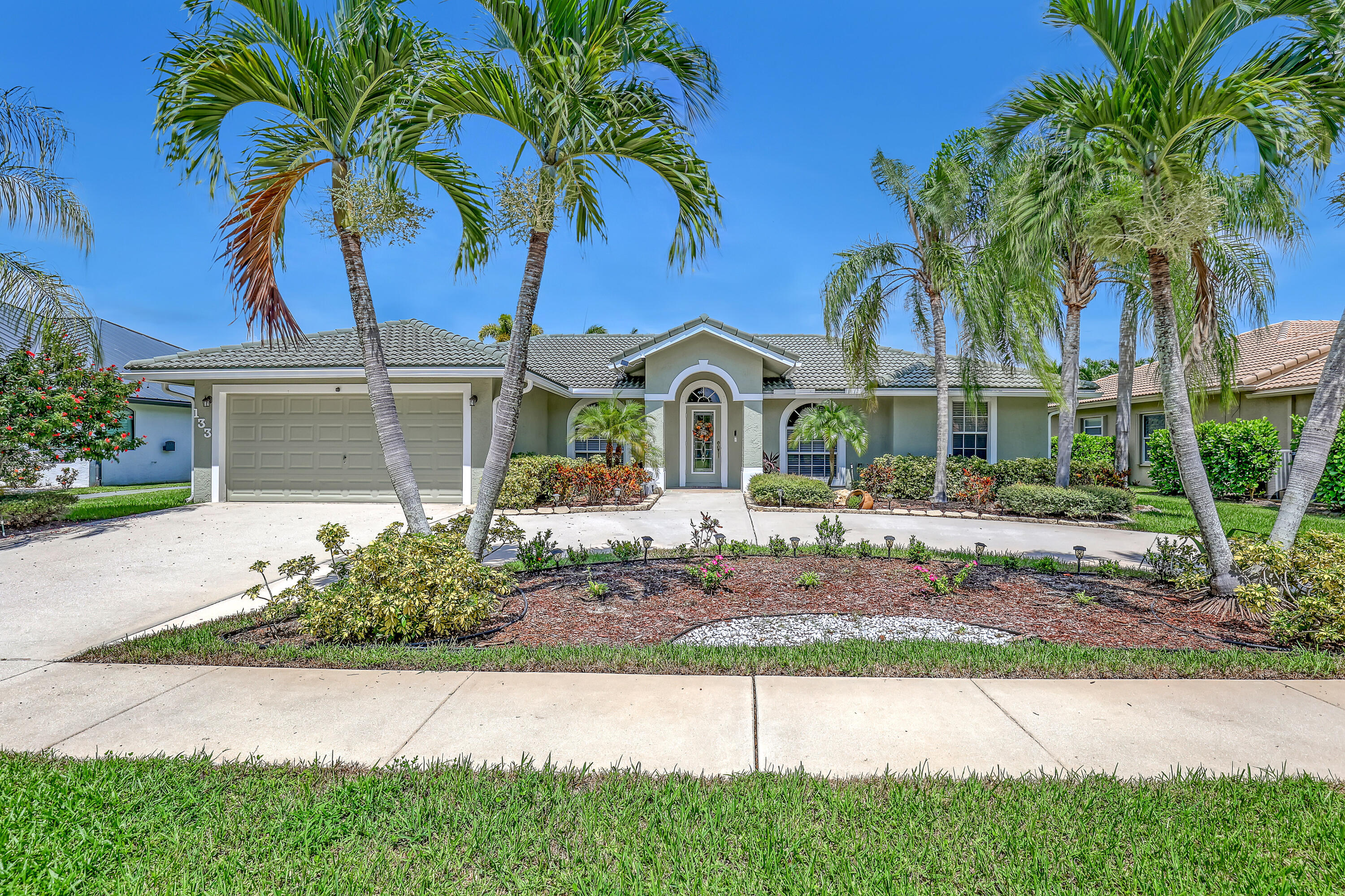 ESTATES OF ROYAL PALM BEACH 3 - Residential Lease
