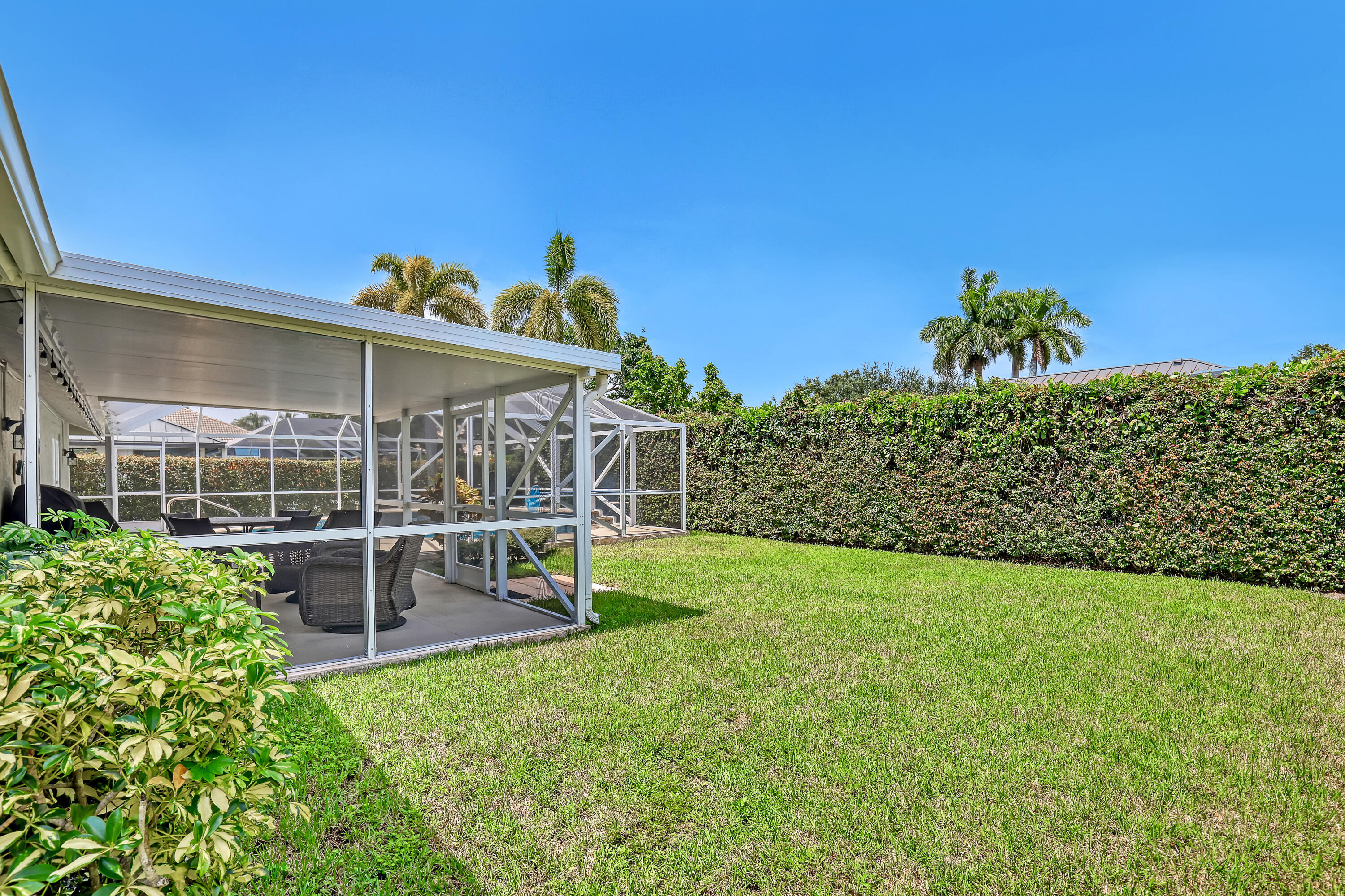 ESTATES OF ROYAL PALM BEACH 3 - Residential Lease