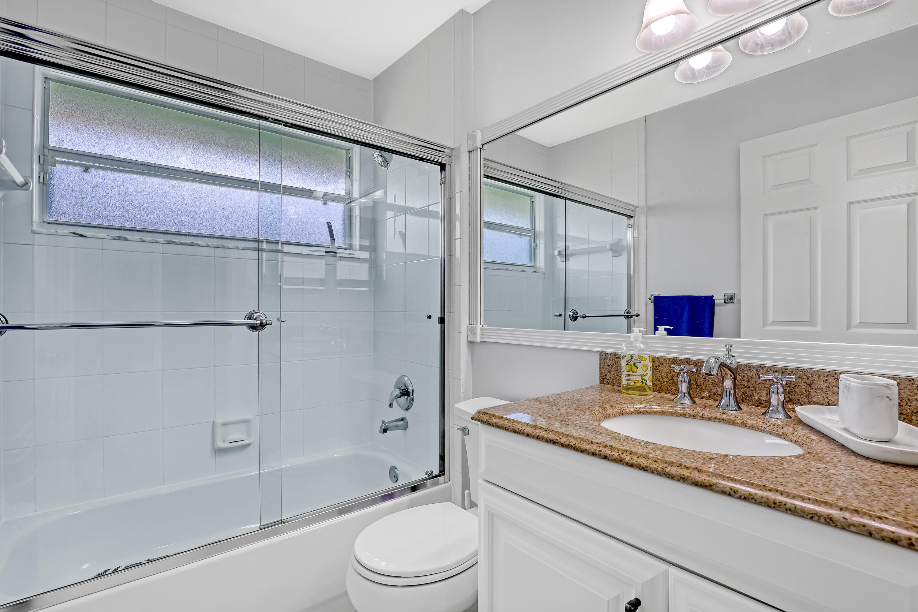 ESTATES OF ROYAL PALM BEACH 3 - Residential Lease