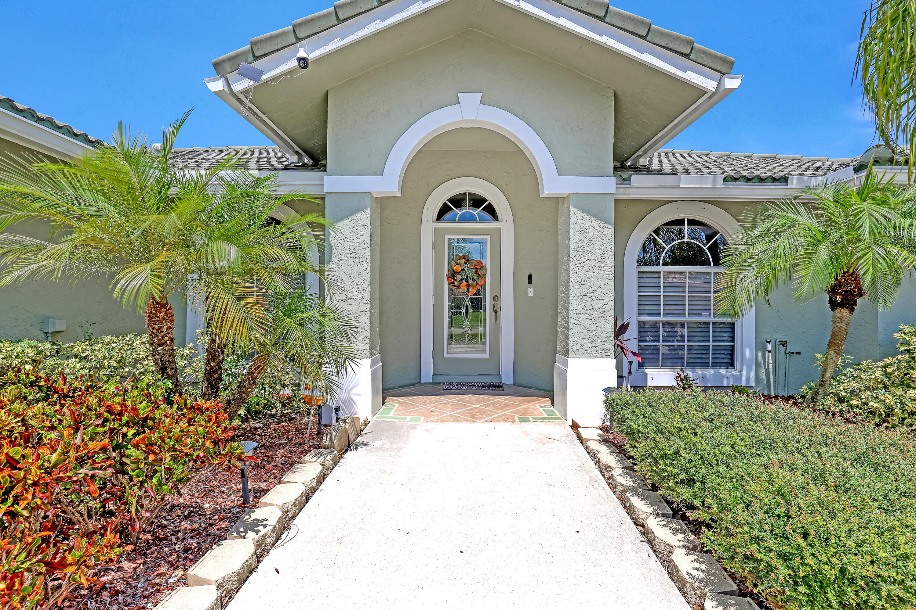 ESTATES OF ROYAL PALM BEACH 3 - Residential Lease