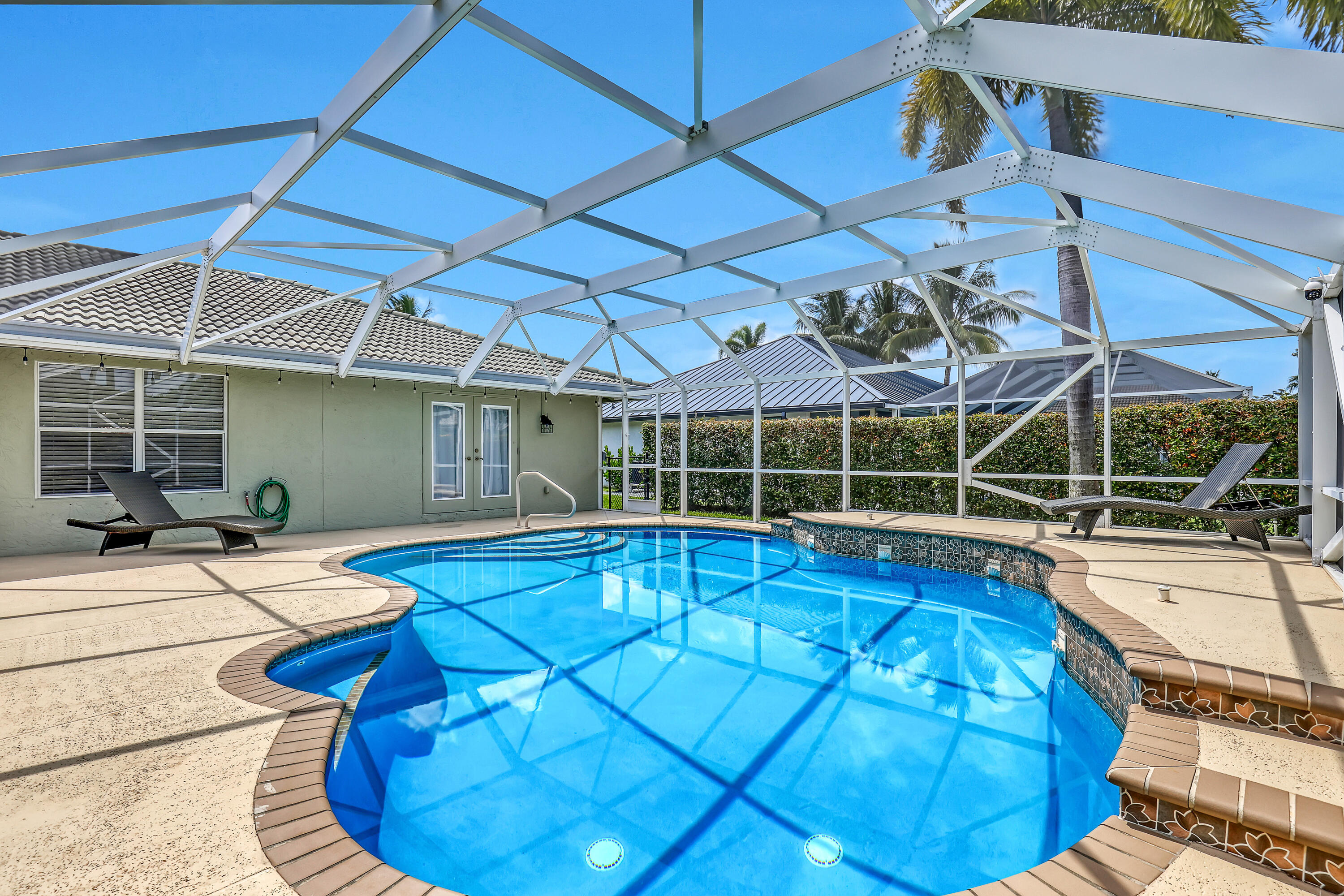 ESTATES OF ROYAL PALM BEACH 3 - Residential Lease