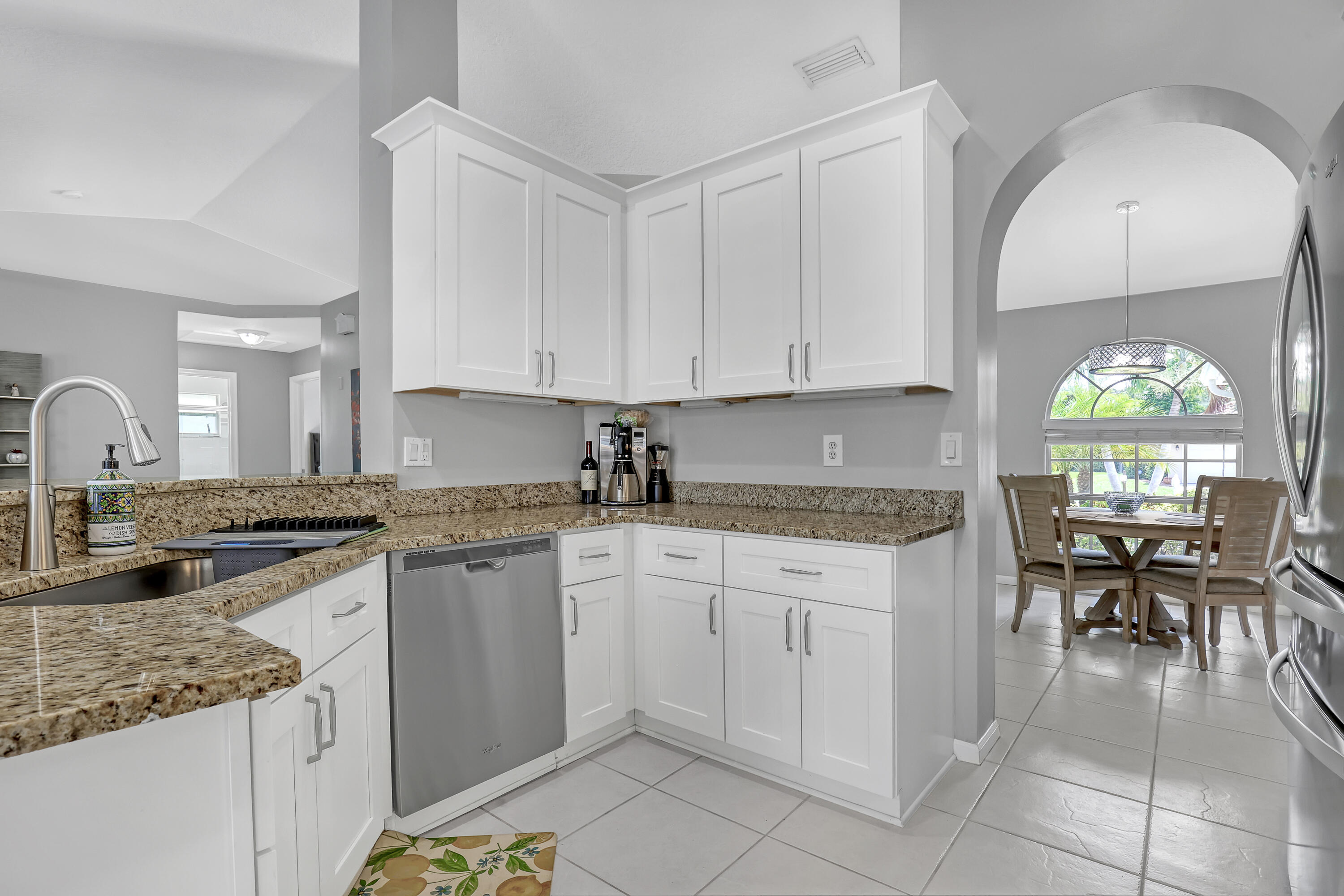 ESTATES OF ROYAL PALM BEACH 3 - Residential Lease