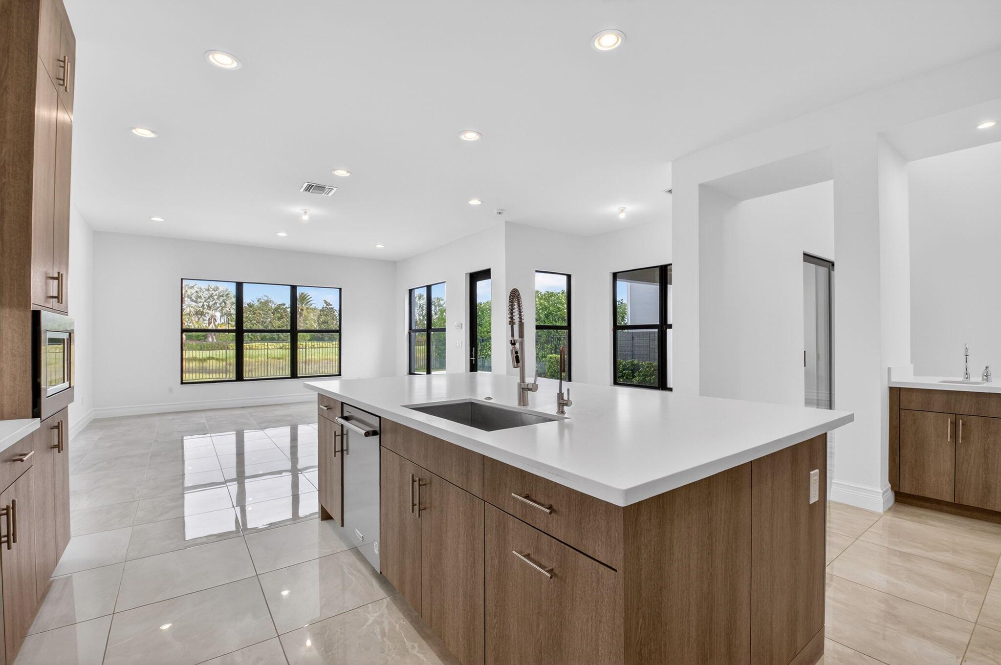 BOCA BRIDGES - Residential