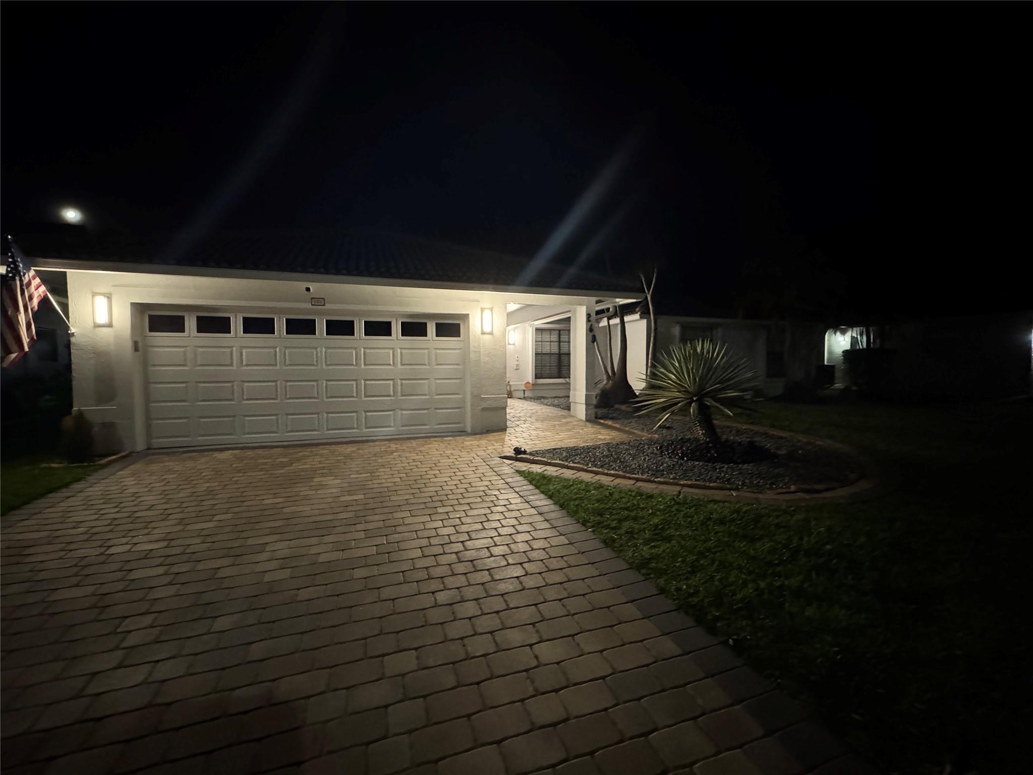 260 NW 121st Ter