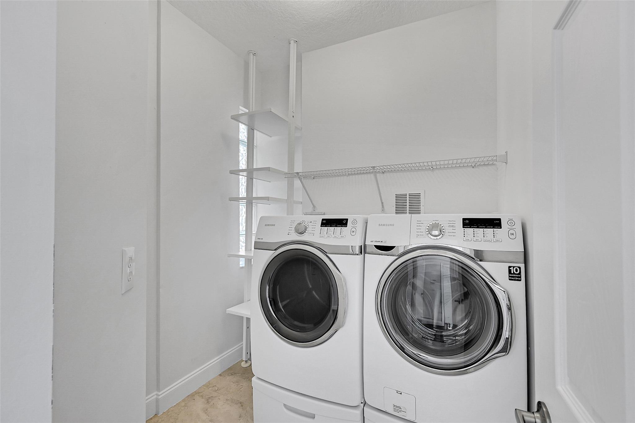 Wyndham Lakes North 158-2 - Residential