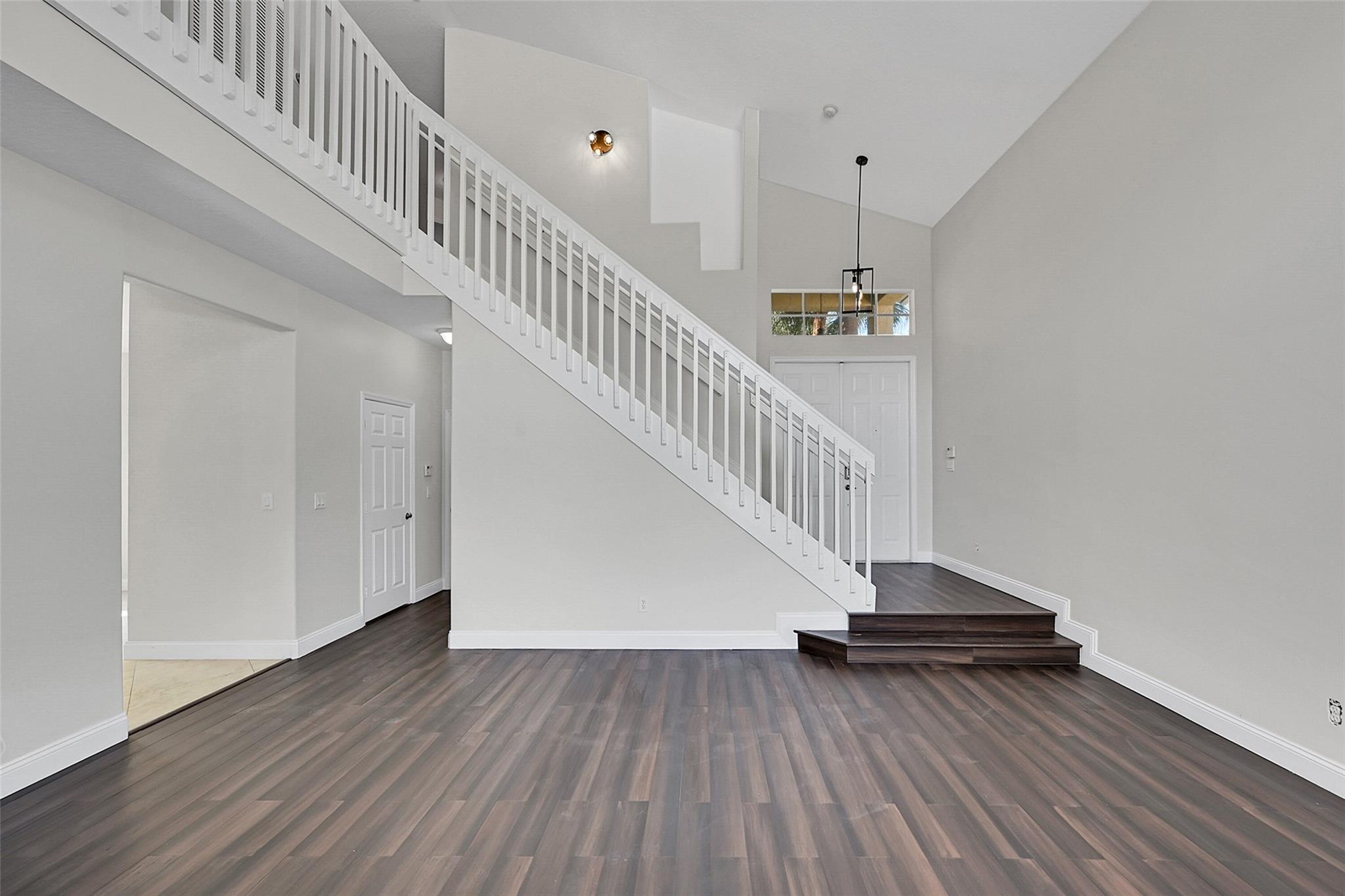 Wyndham Lakes North 158-2 - Residential