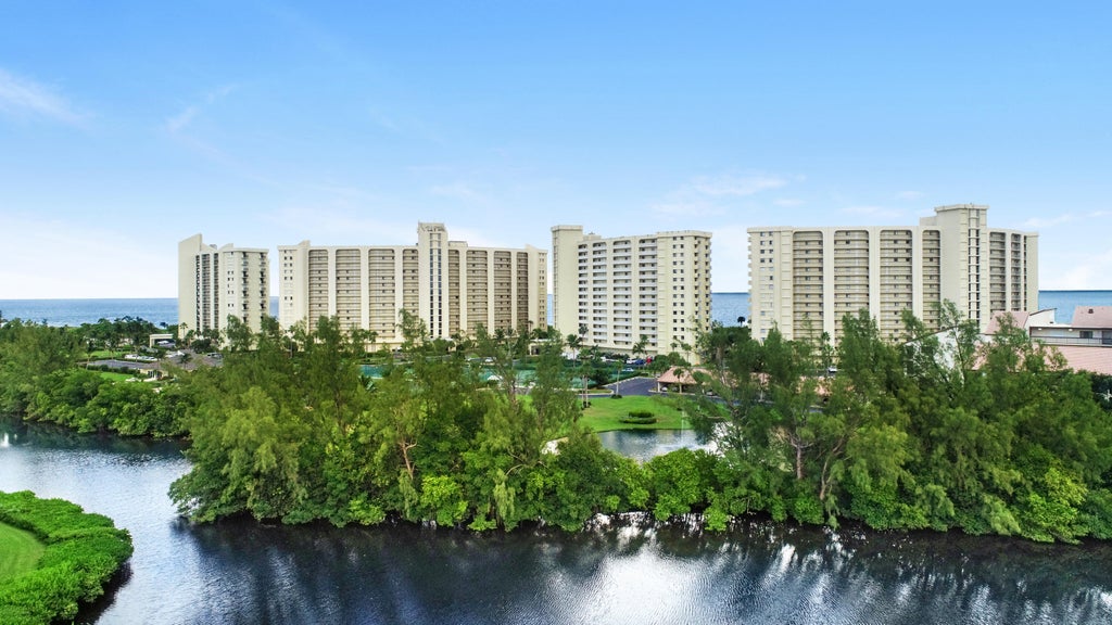 Photo of 200 OCEAN TRAIL Way #510, Jupiter, FL 33477 (MLS # B26057553)