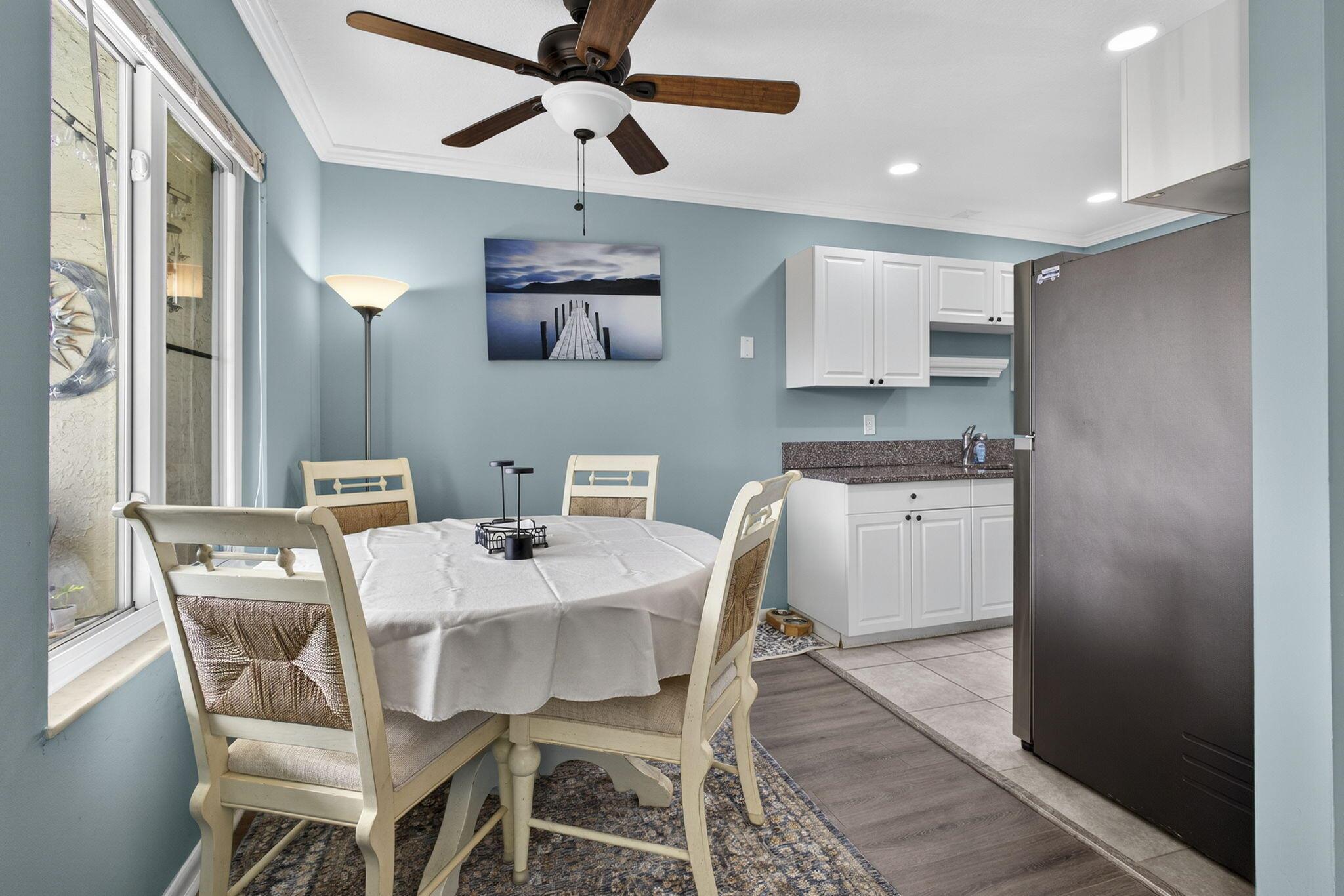 PINES OF JUPITER/TEQUESTA - Residential