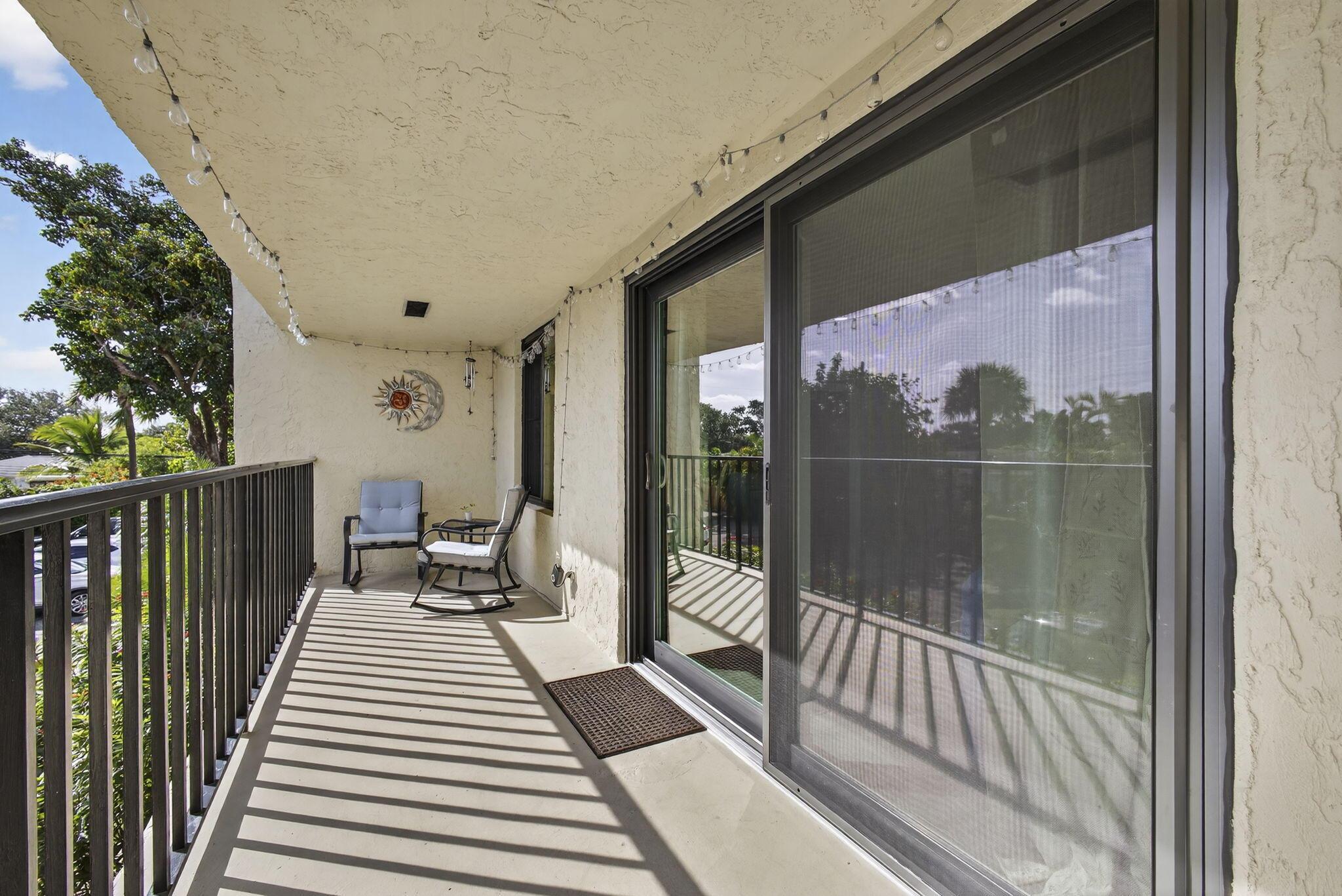 PINES OF JUPITER/TEQUESTA - Residential